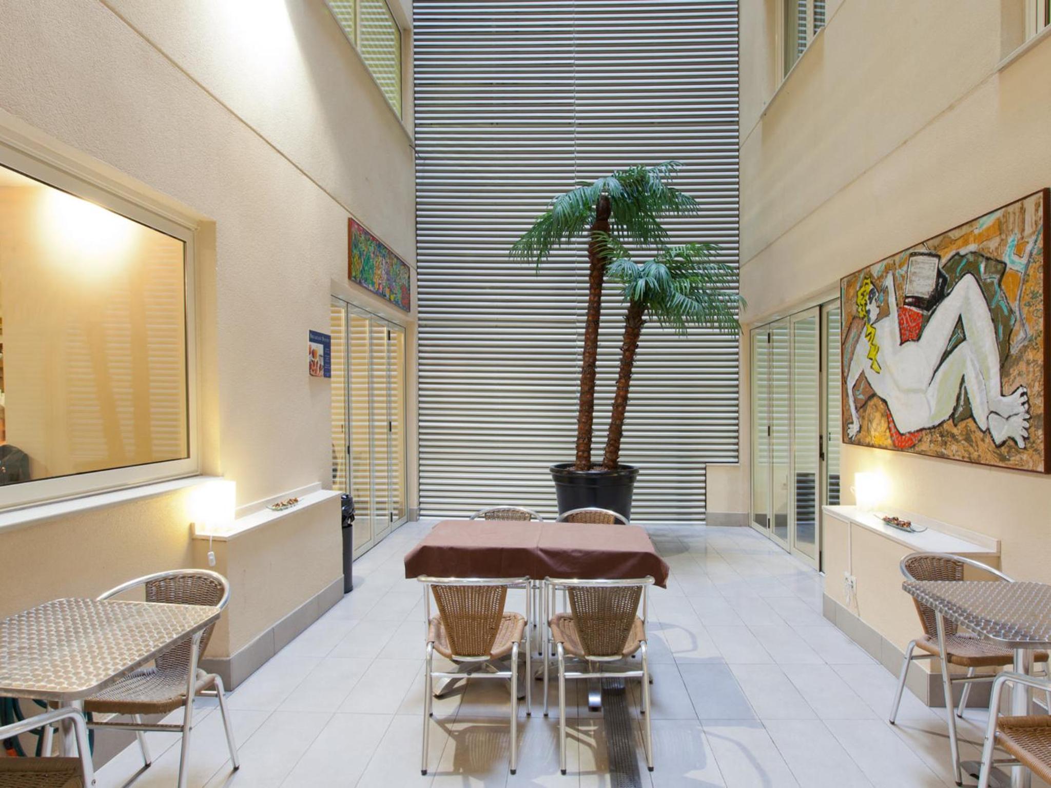 Hotel Sagrada Familia 6
