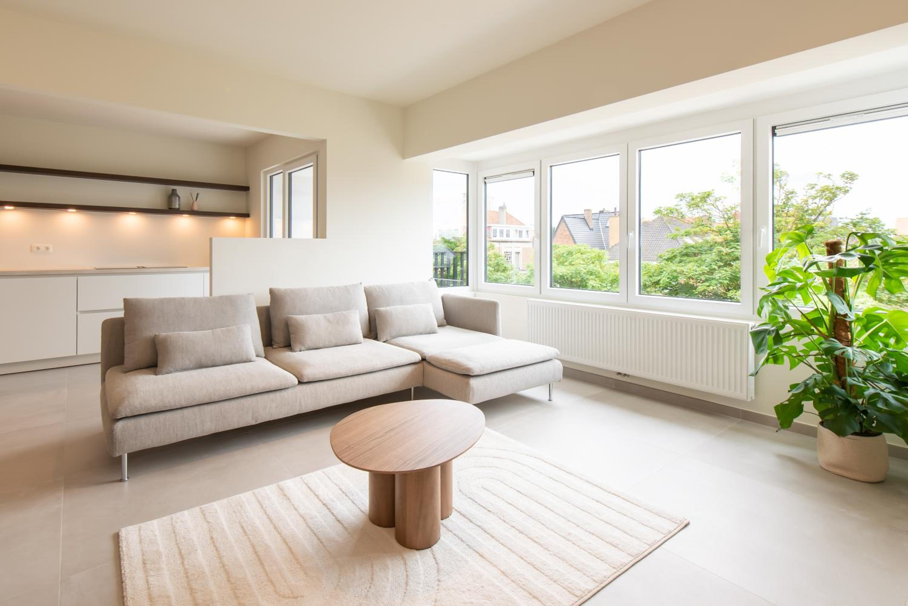 Cozy Seaside Apartment