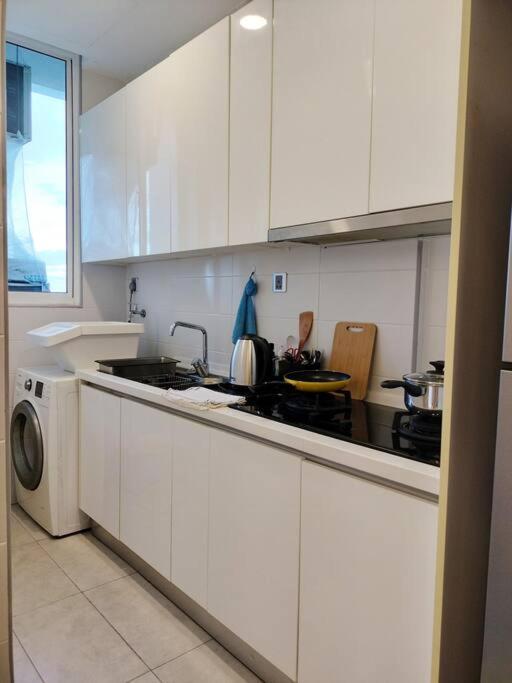 Delight Homestay Paragon Residences