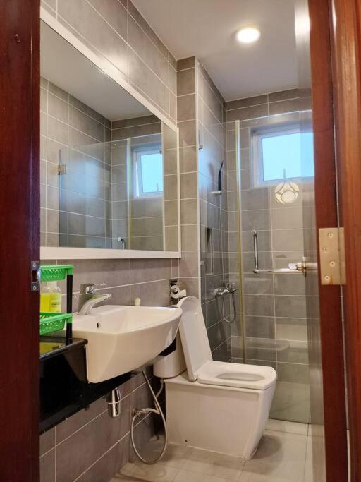 Delight Homestay Paragon Residences