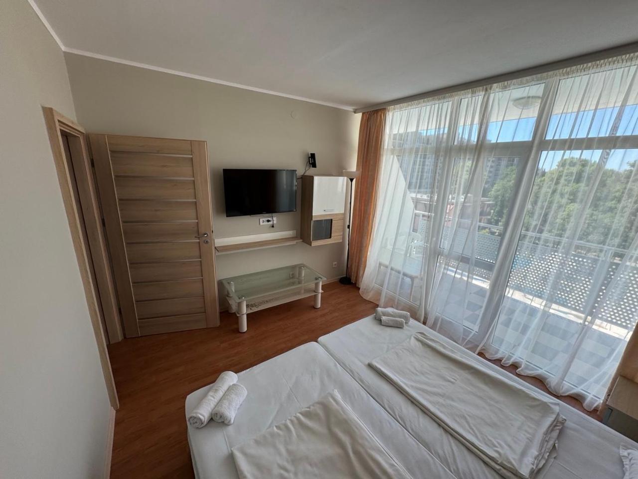 Oasis-Apartament