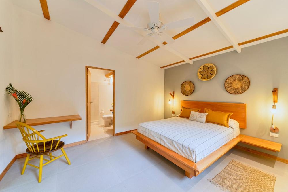 SIREN SANCTUARY Resort