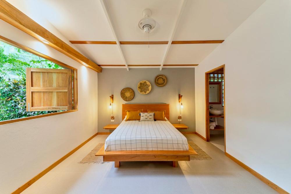 SIREN SANCTUARY Resort
