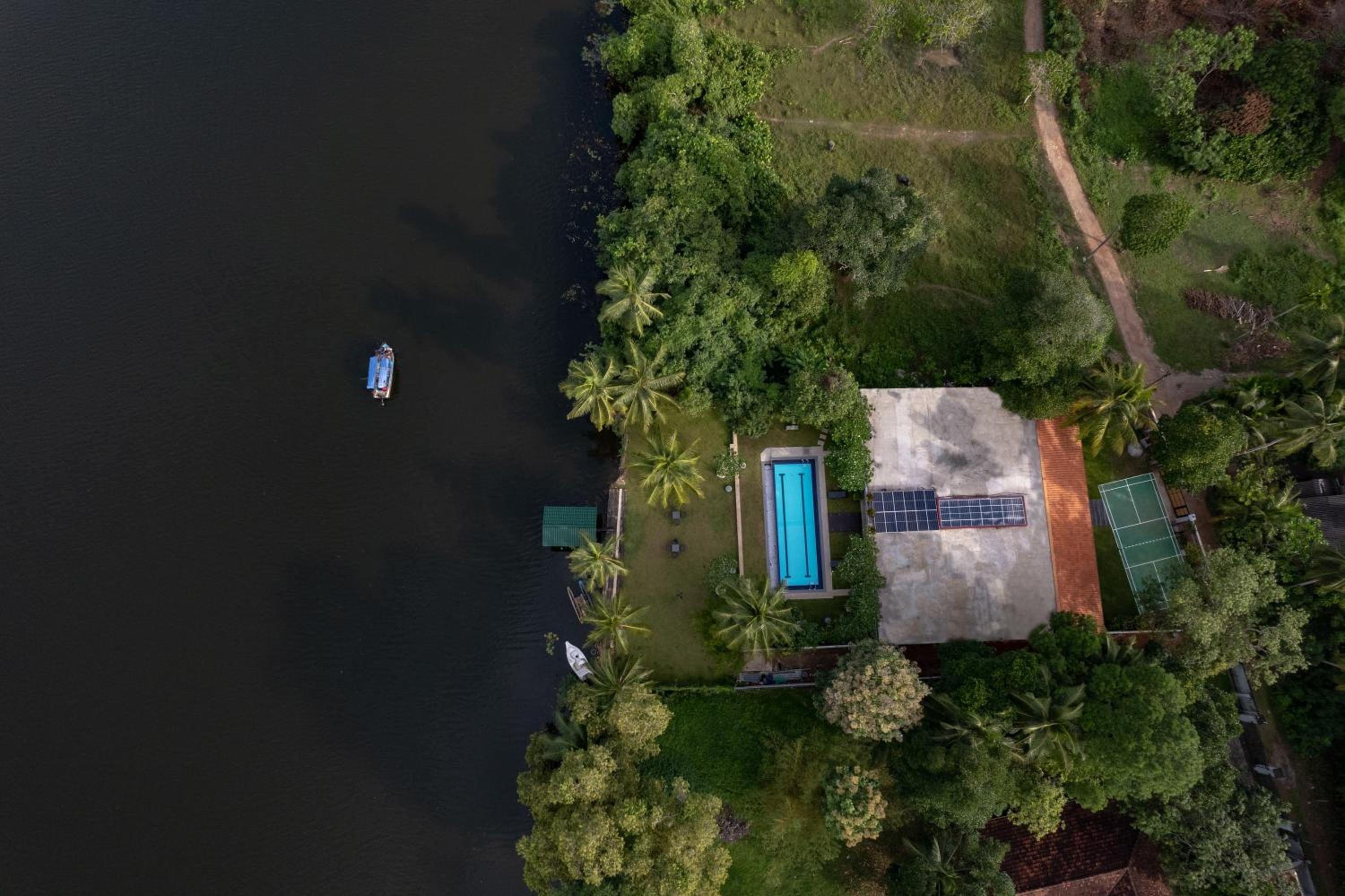 Lake Hideaway view 5