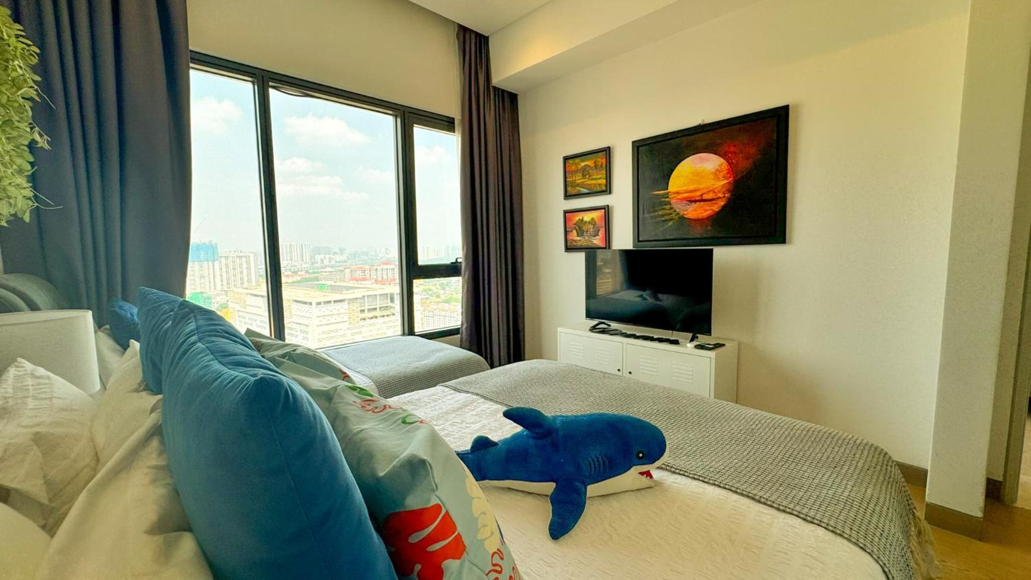 Beachside Pineapple Retreat Suites