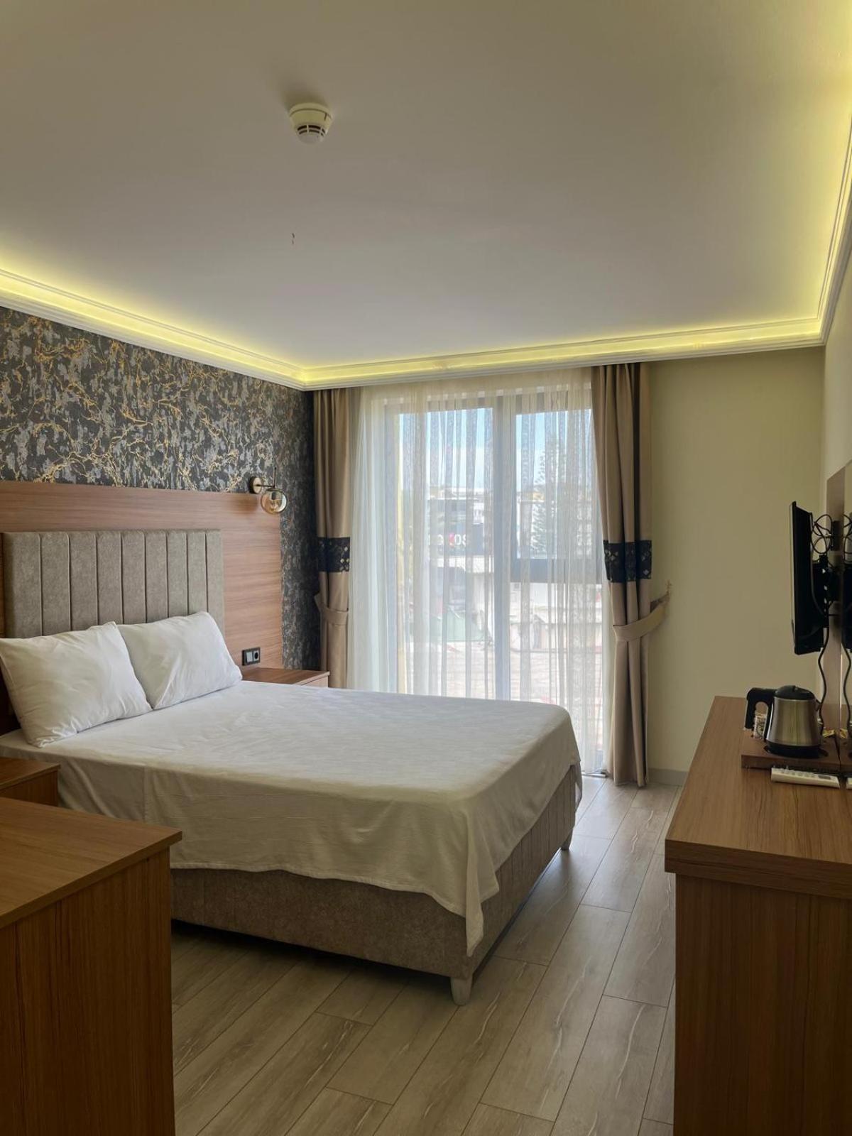 Golden Lux Hotel Antalya