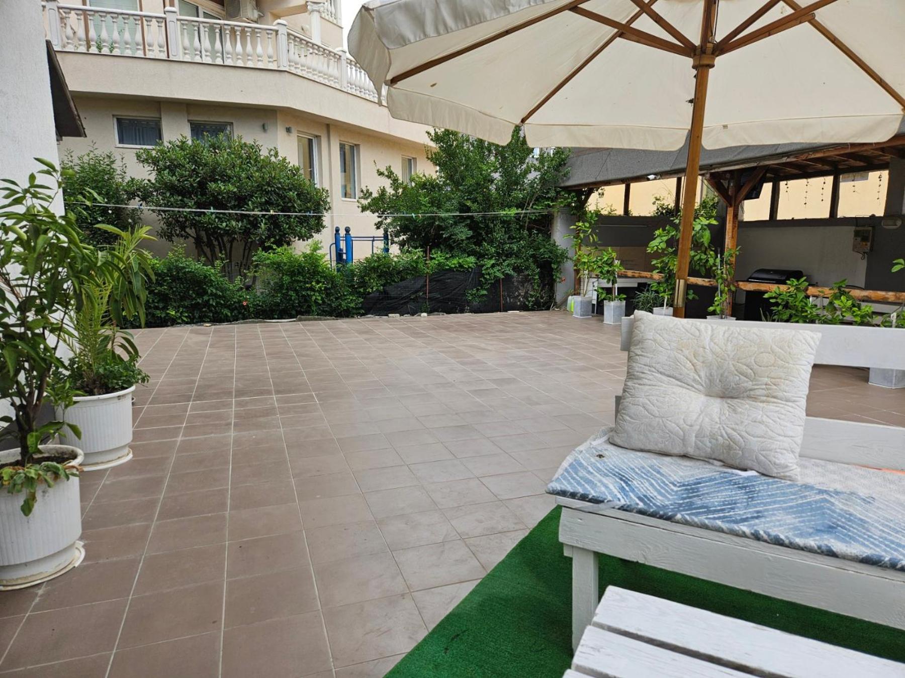 Guest House Petrovi