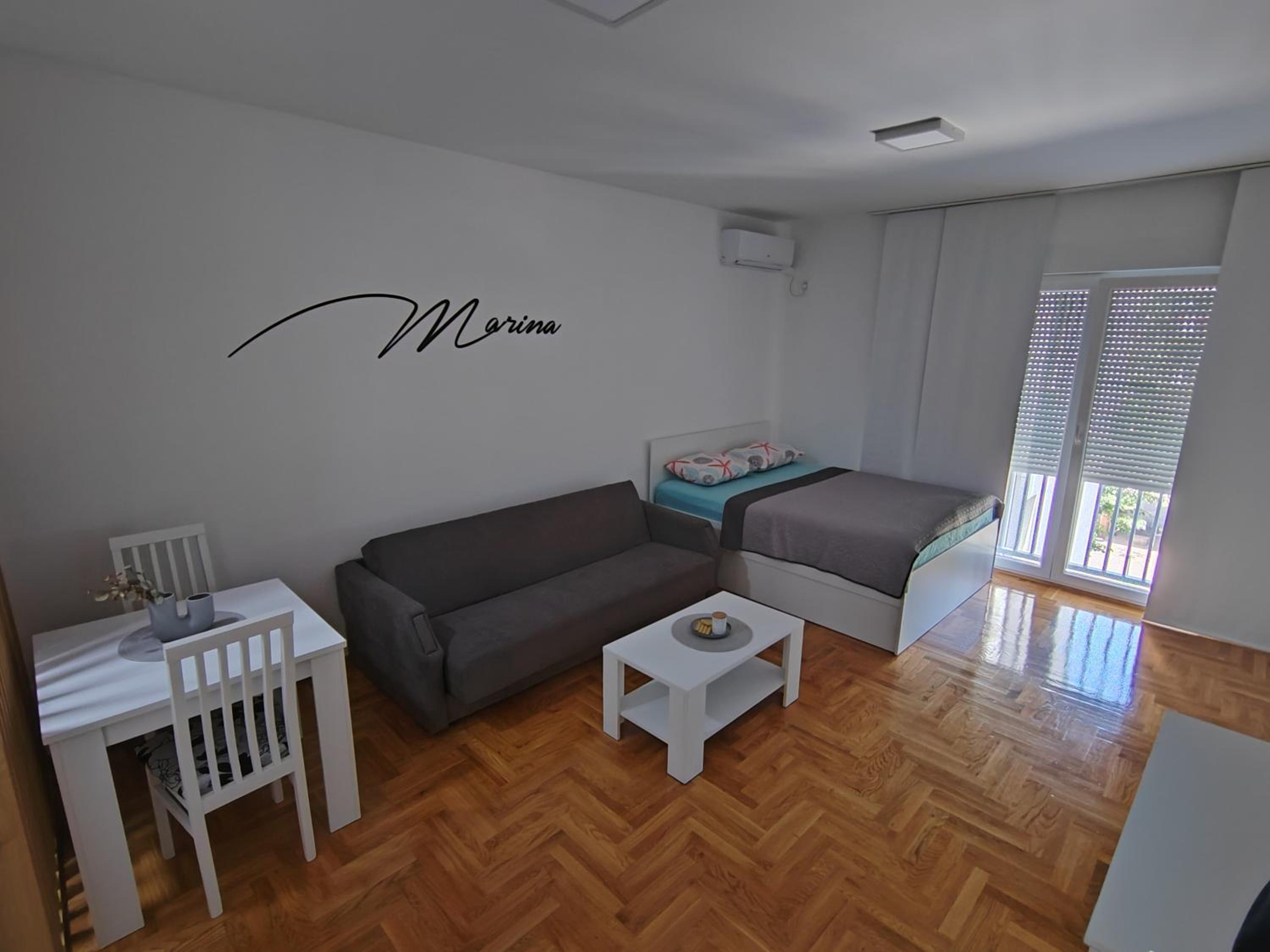 Studio Apartman Marina