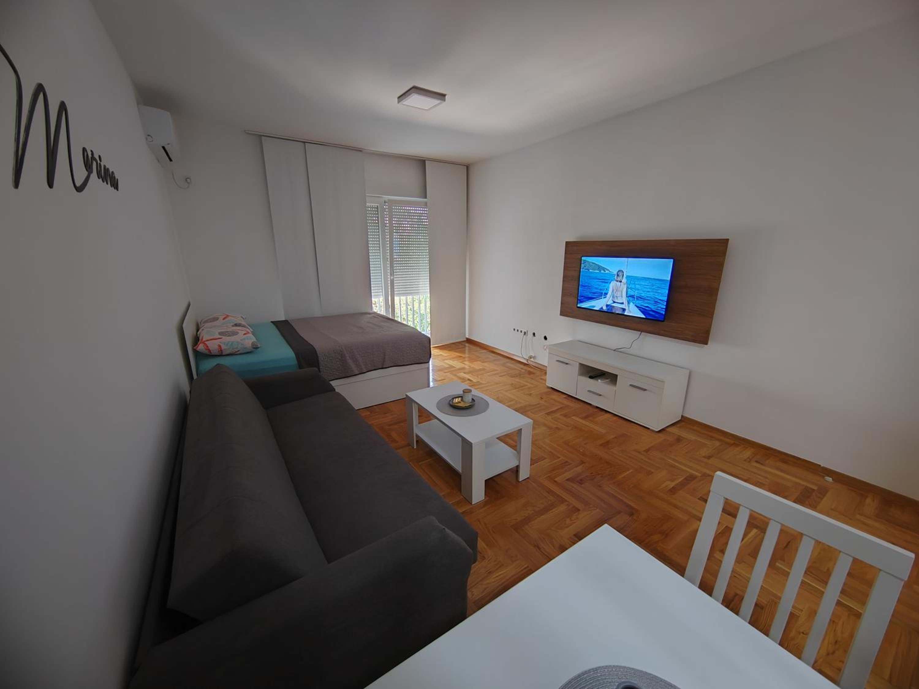 Studio Apartman Marina