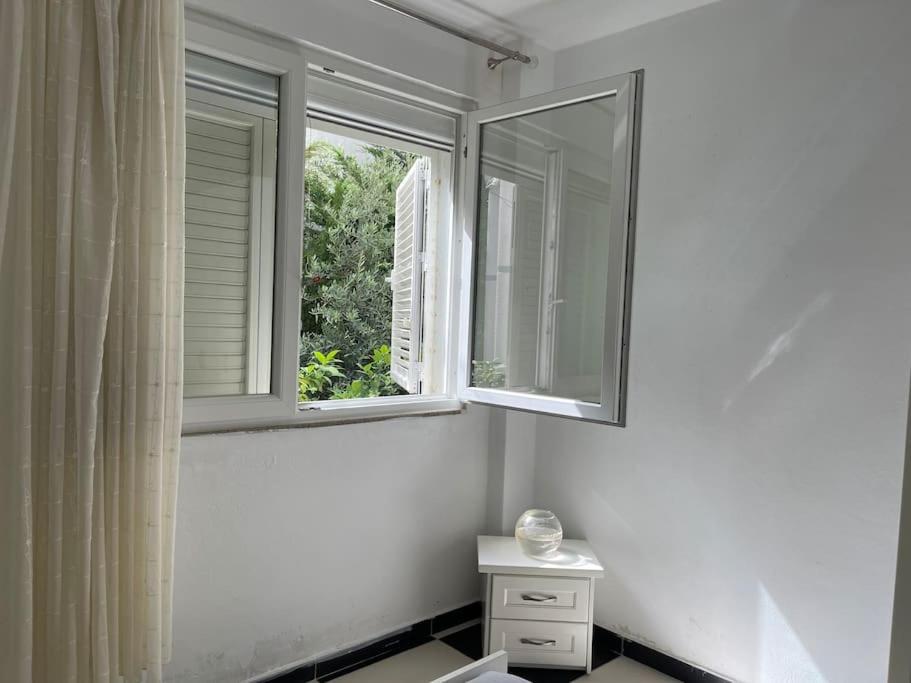 Apartament near beach, with garden