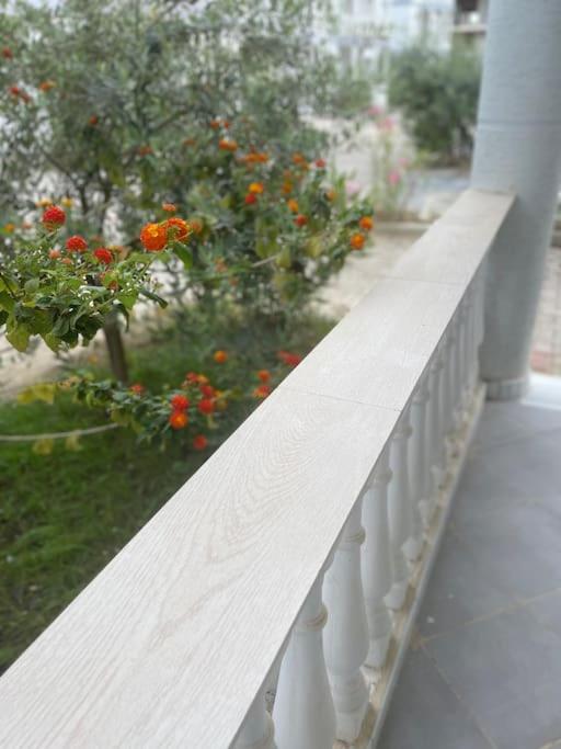Apartament near beach, with garden