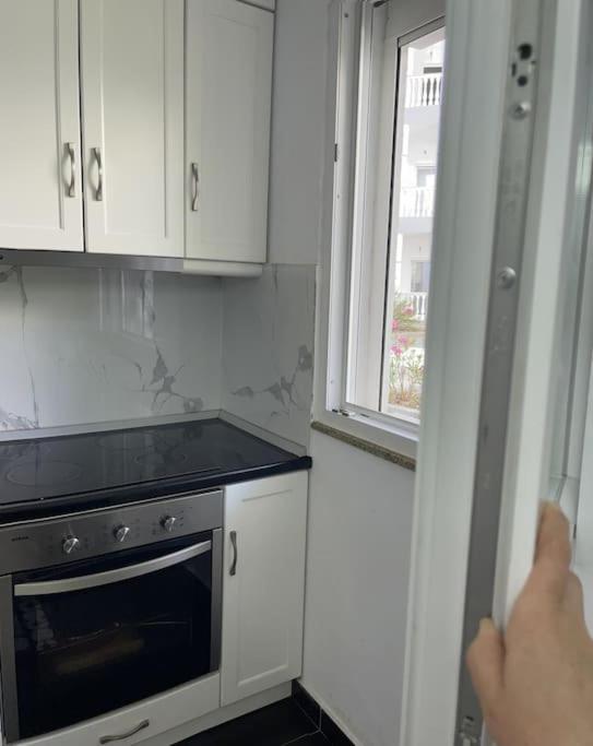 Apartament near beach, with garden