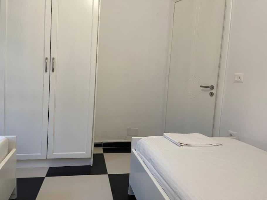 Apartament near beach, with garden