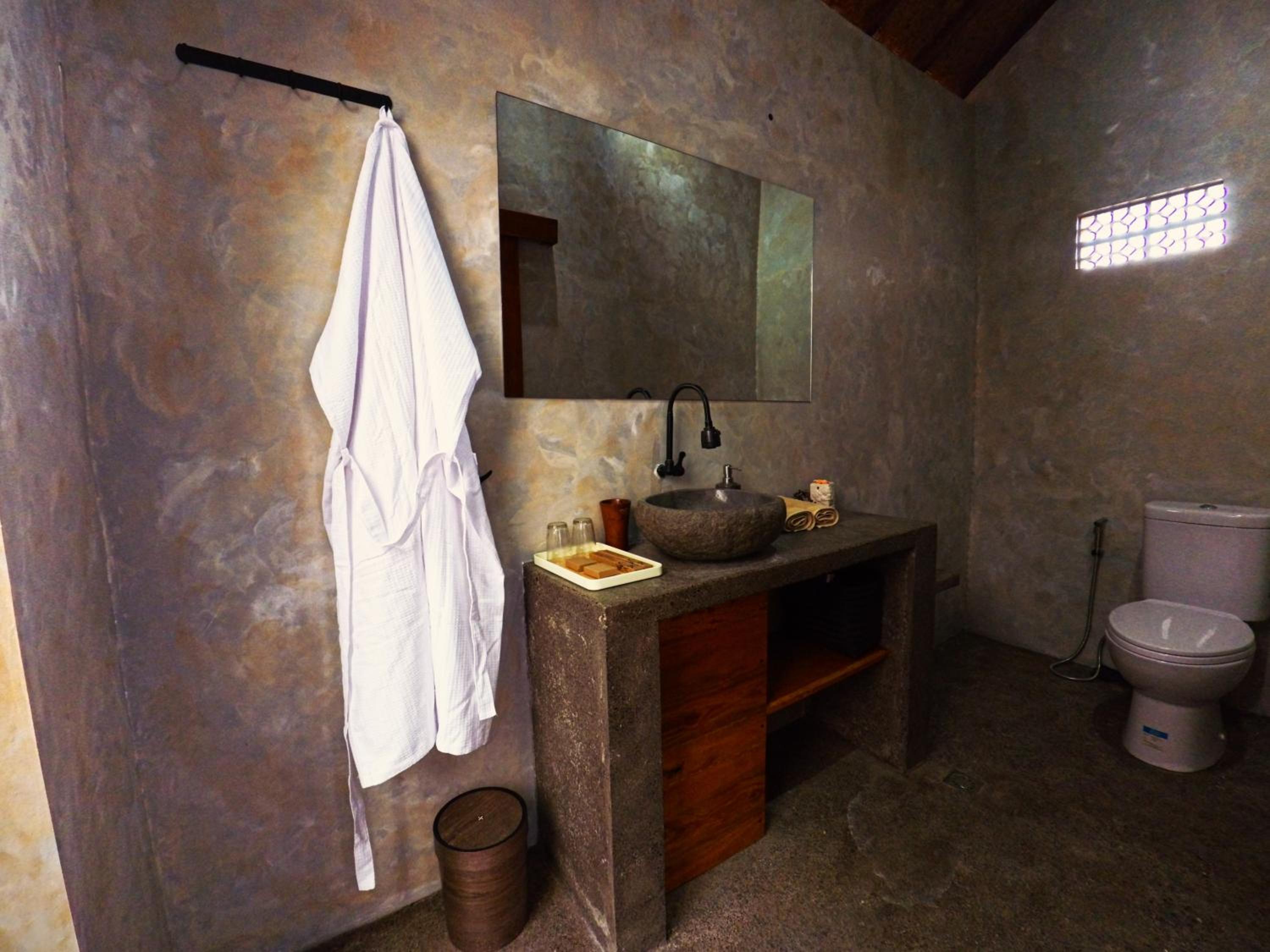 Kailash Lodge