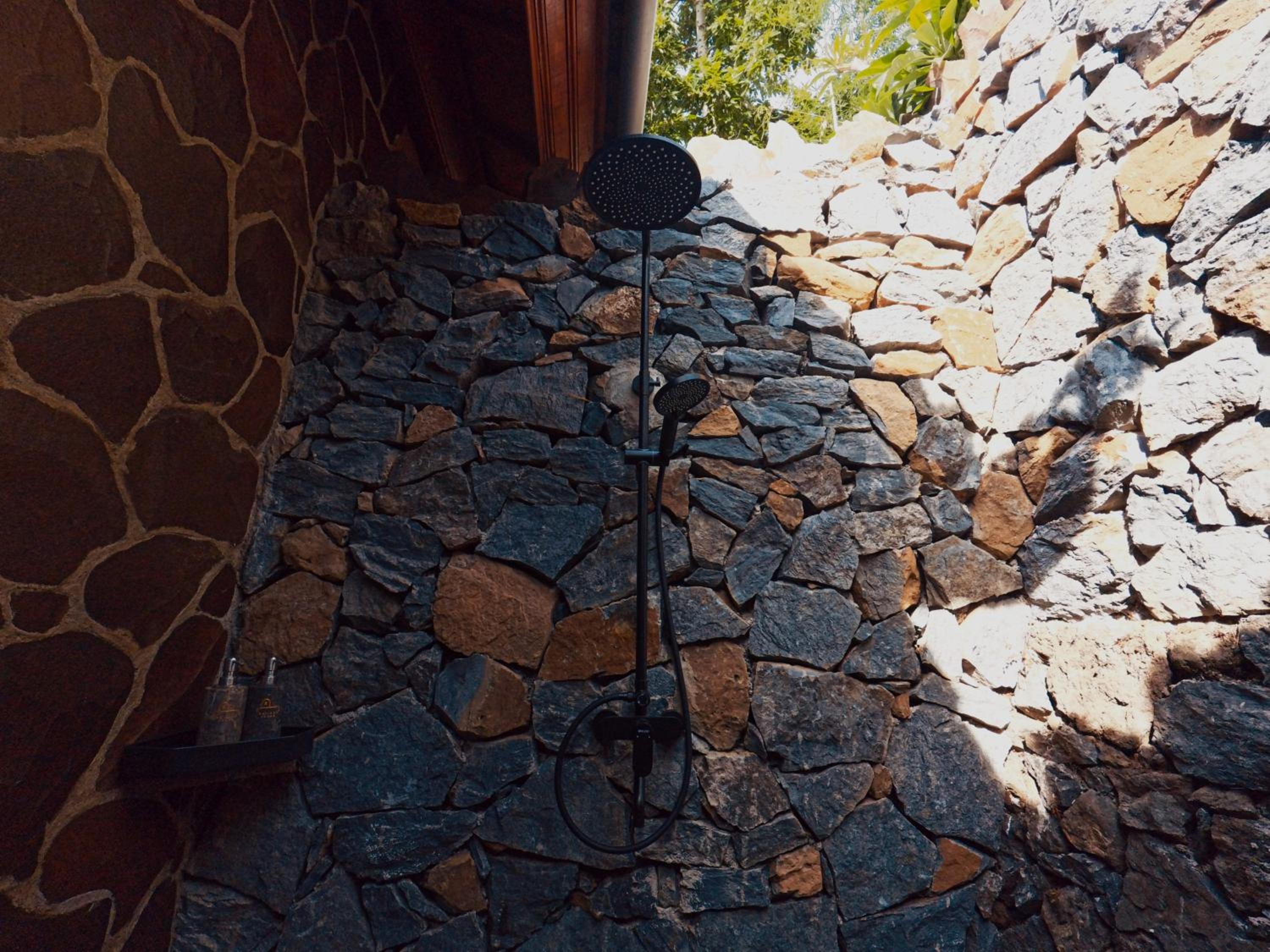 Kailash Lodge