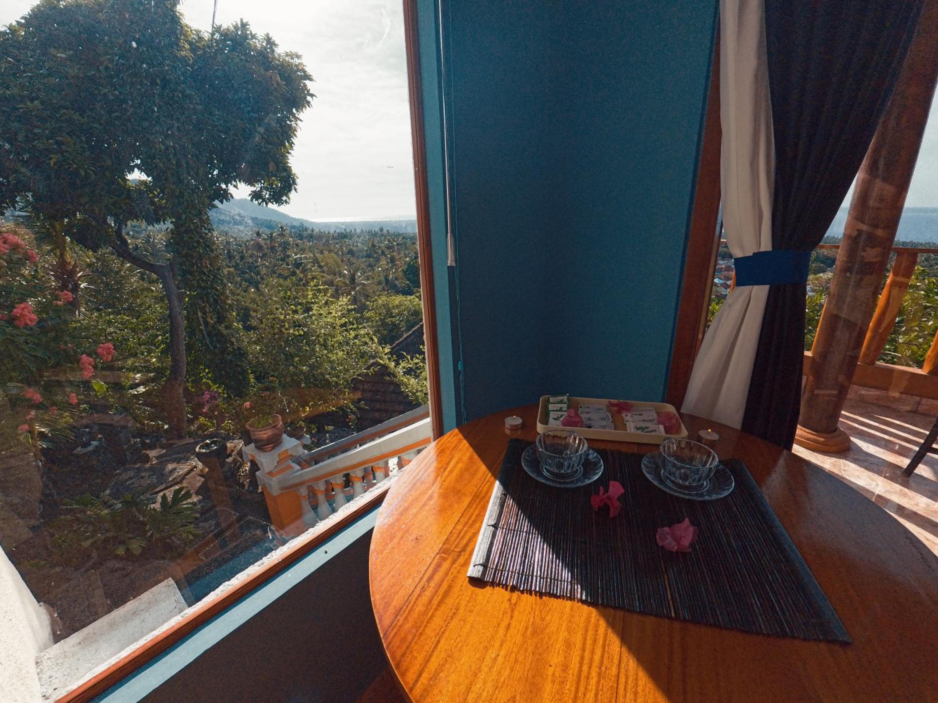 Kailash Lodge
