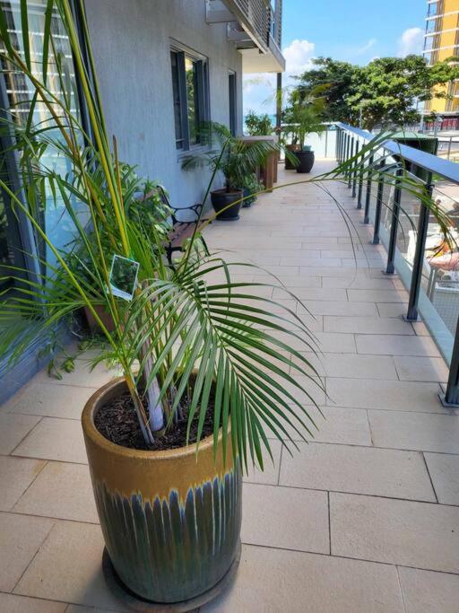 Barefoot Beach Apartment Darwin Waterfront