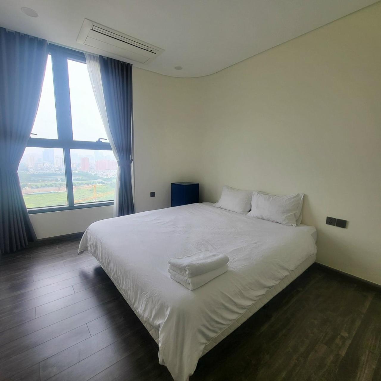 Prenium Han Jardin Apartment - Ngoai Giao Đoan