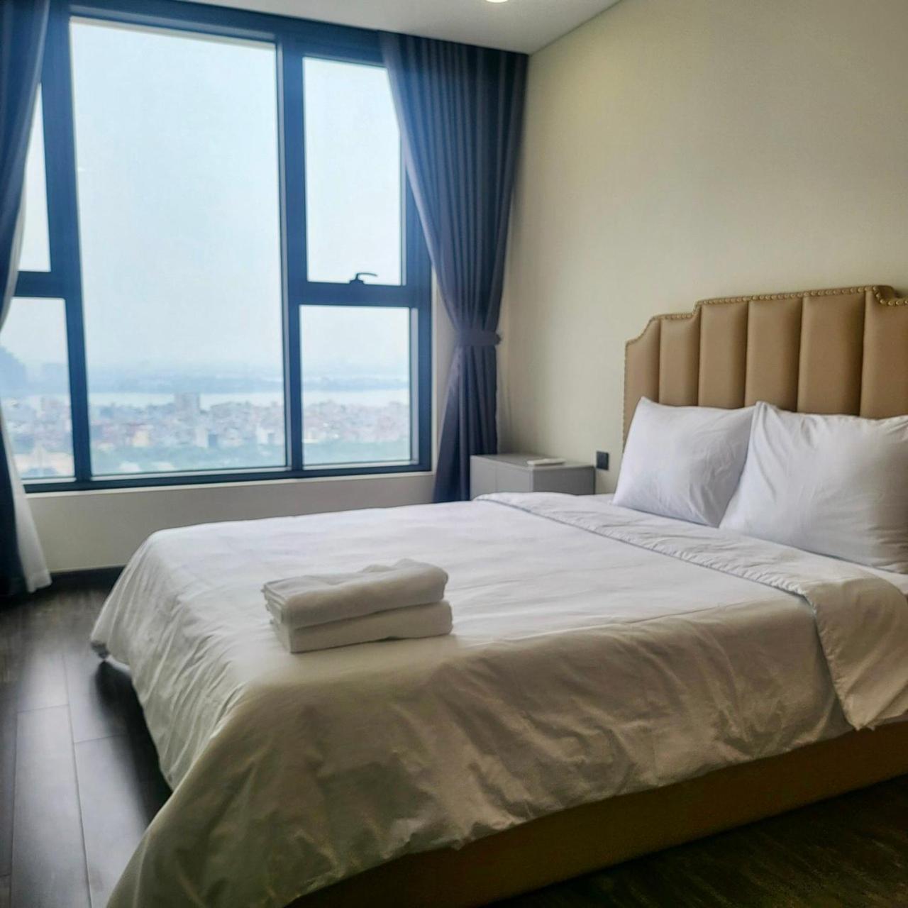 Prenium Han Jardin Apartment - Ngoai Giao Đoan