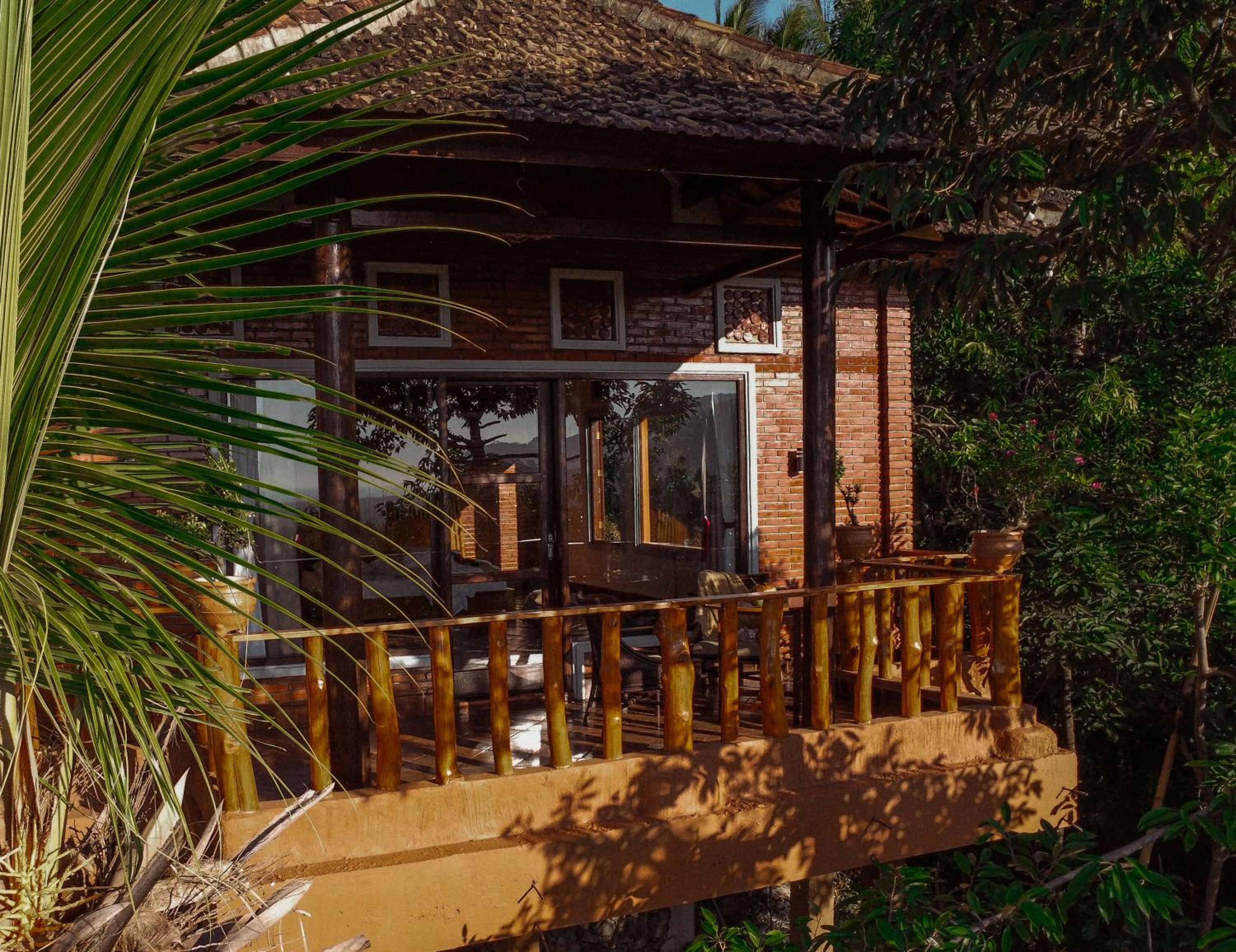 Kailash Lodge