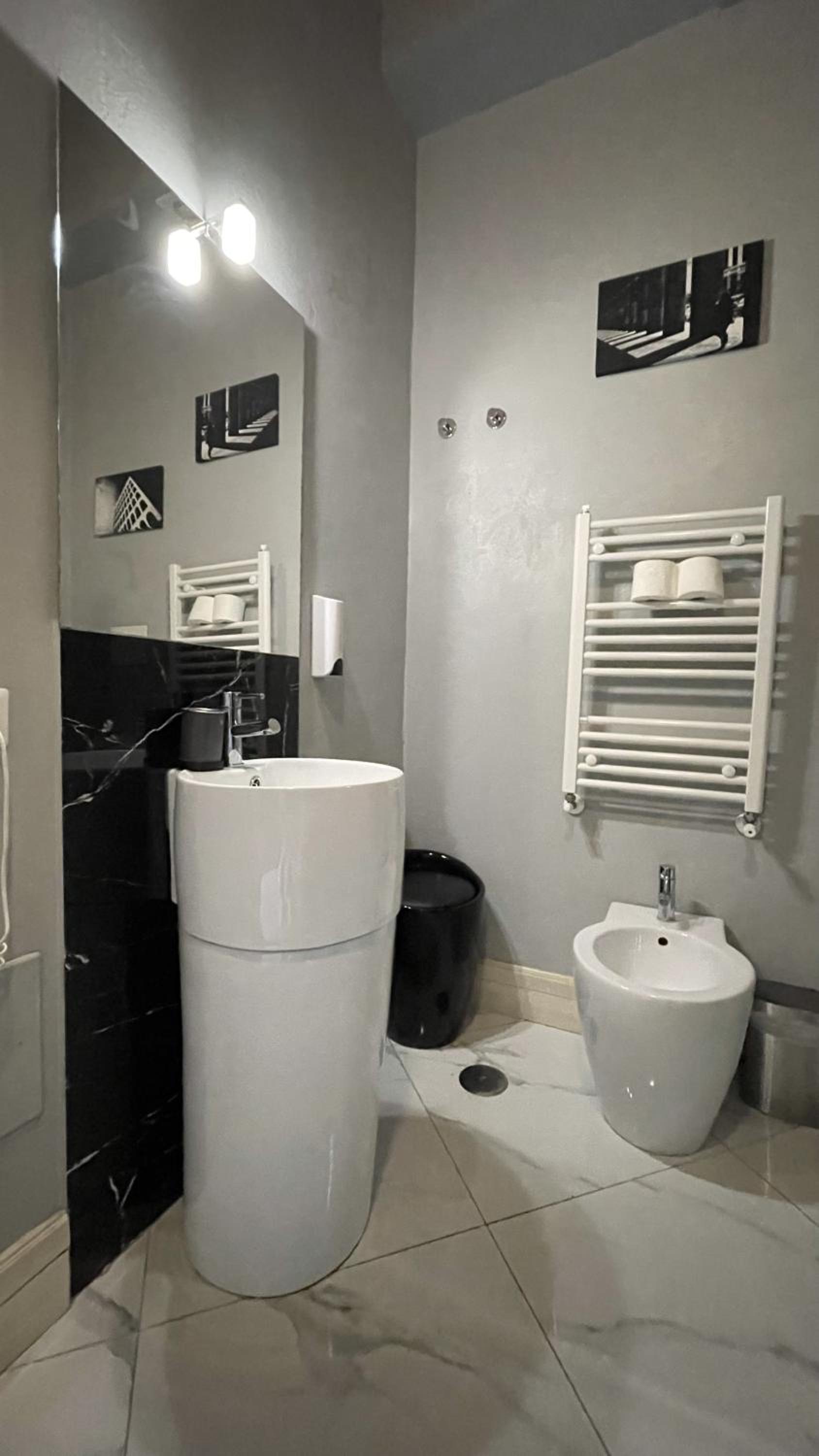 Rhome Luxury suite