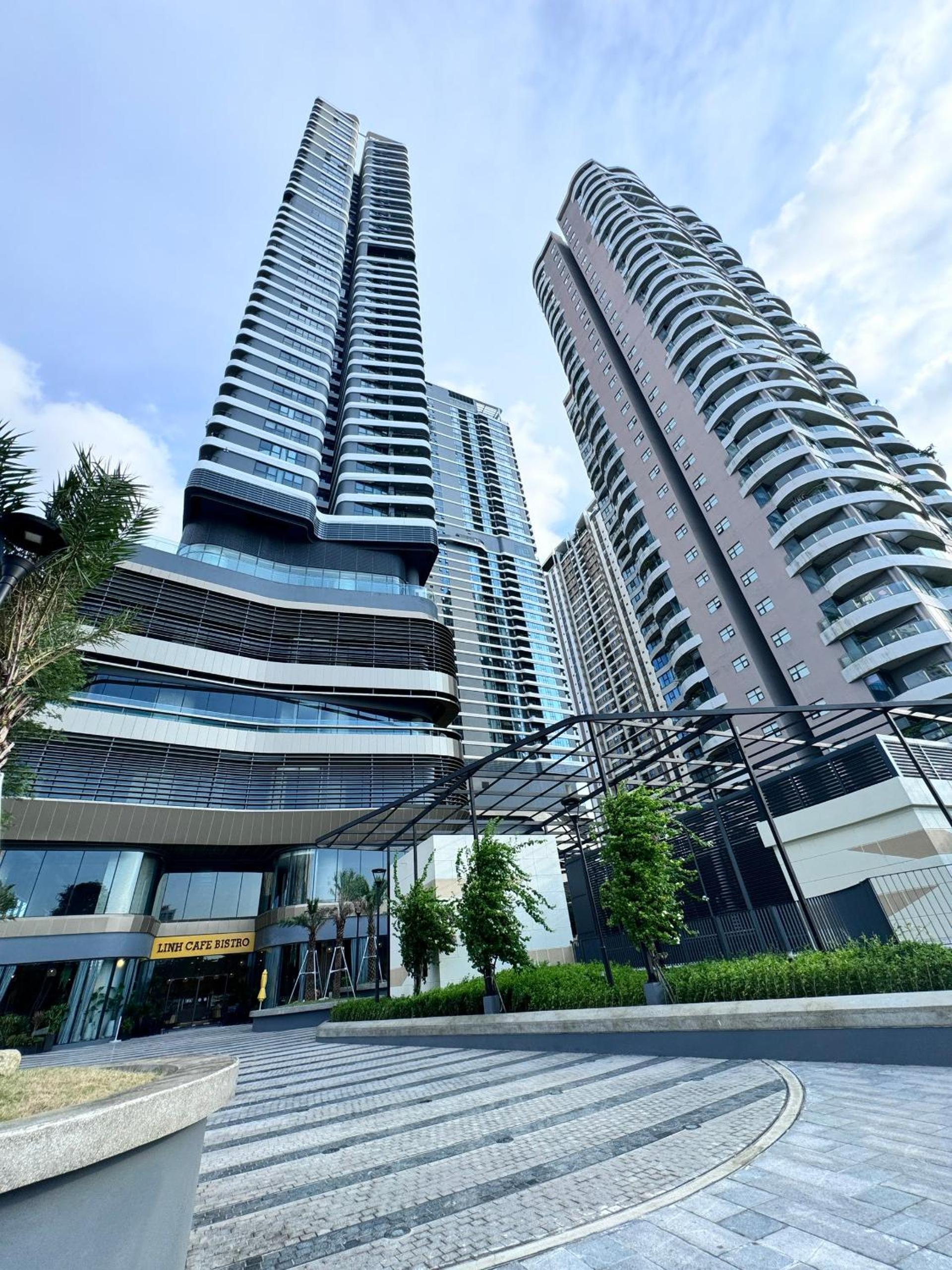 Prenium Han Jardin Apartment - Ngoai Giao Đoan