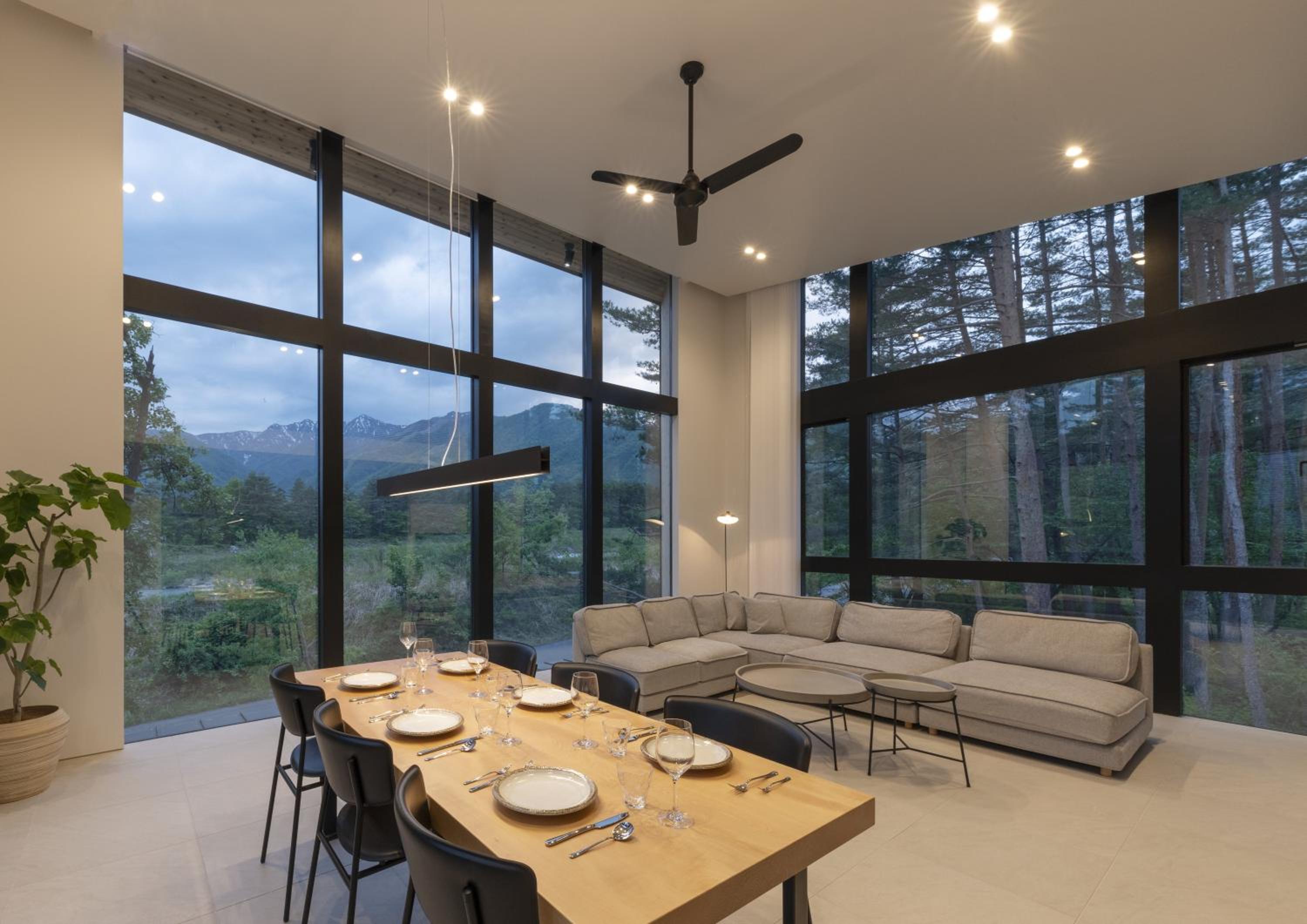 Hakuba Aura Chalet by Jade Group