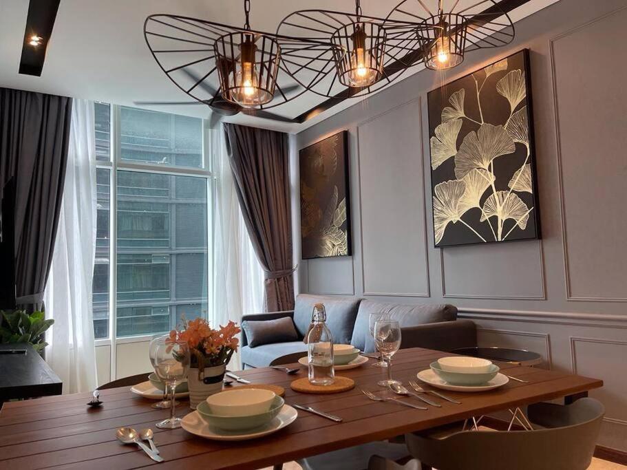 Deluxe Apartment Across KLCC