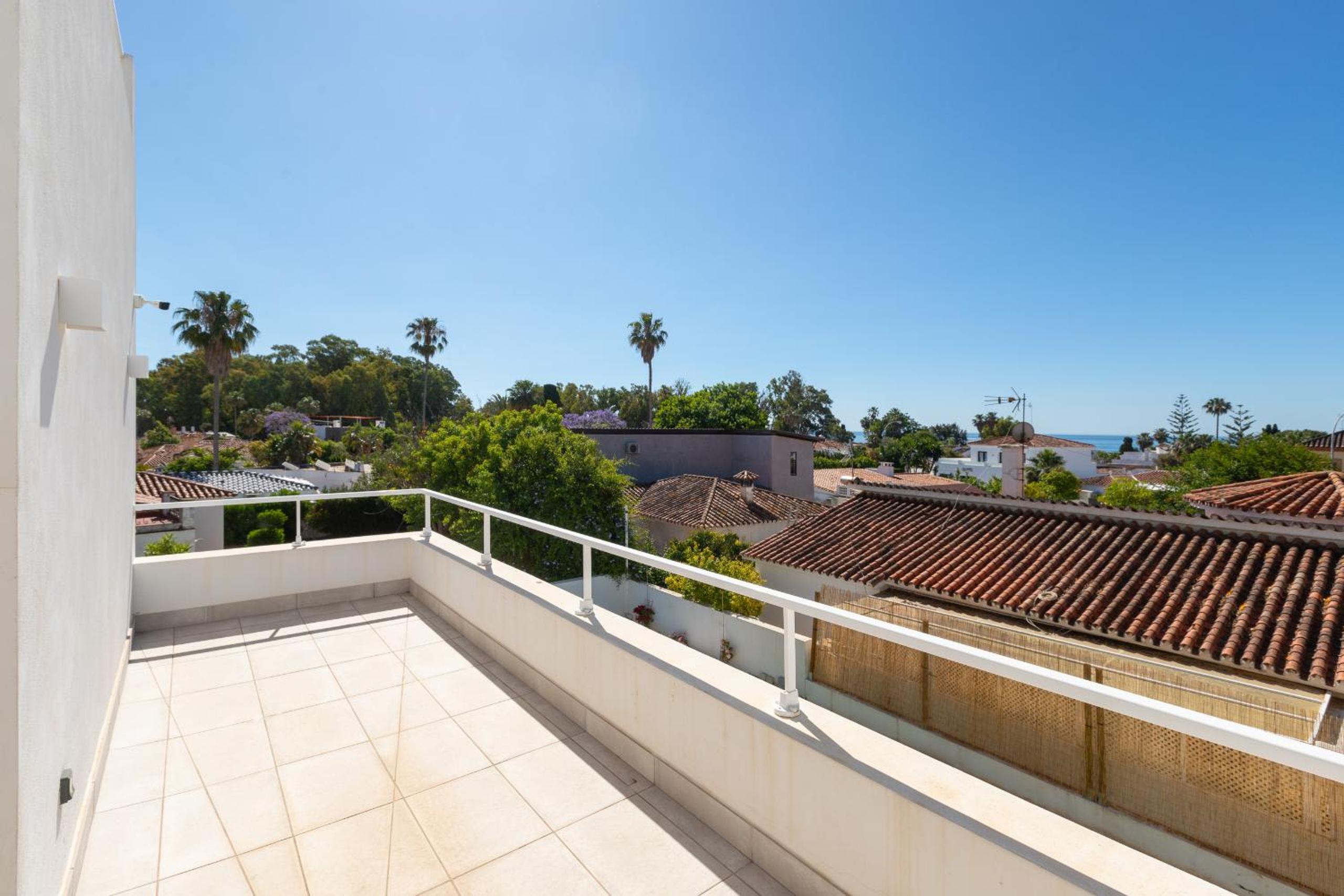 Espectacular villa con piscina en Marbella