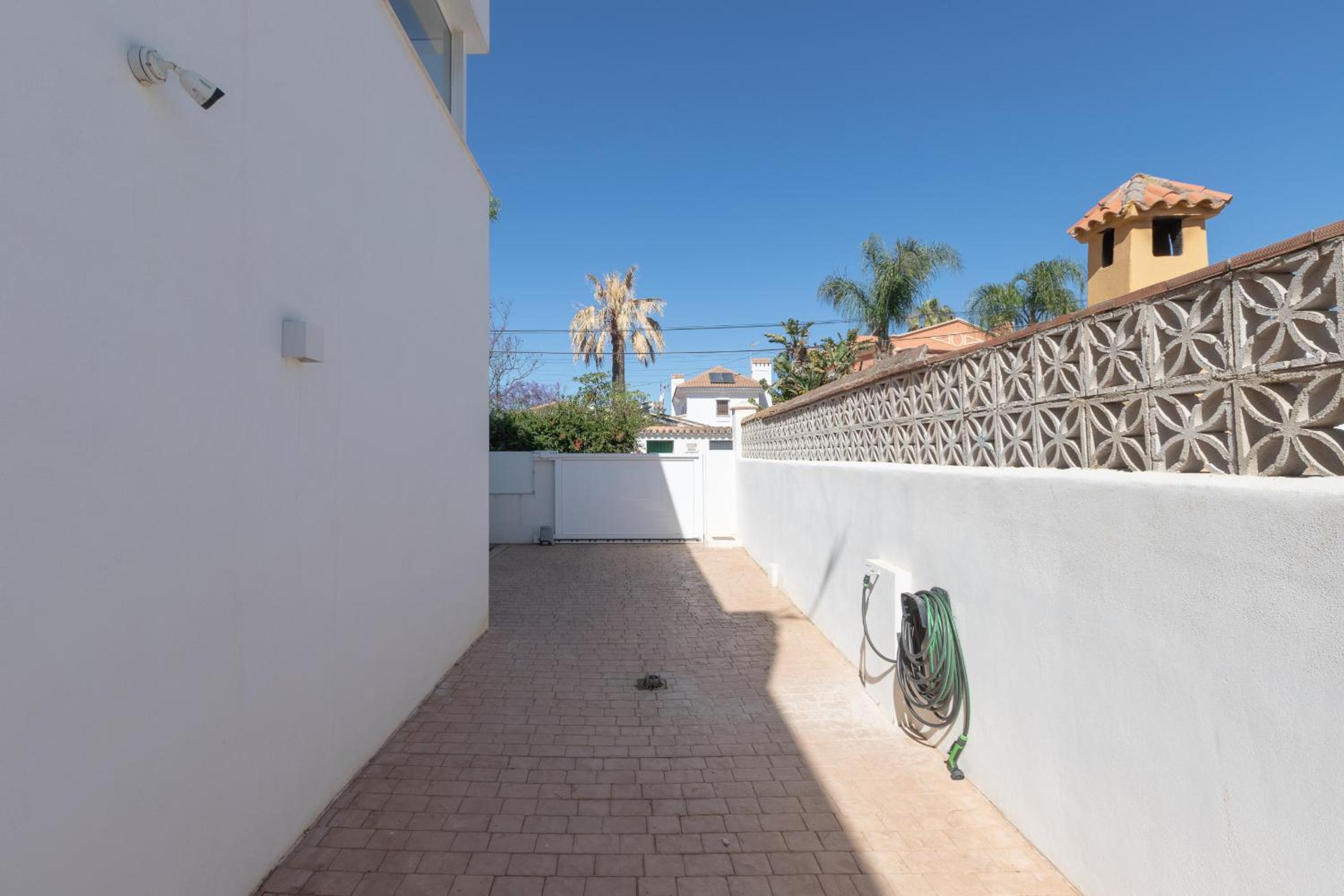 Espectacular villa con piscina en Marbella