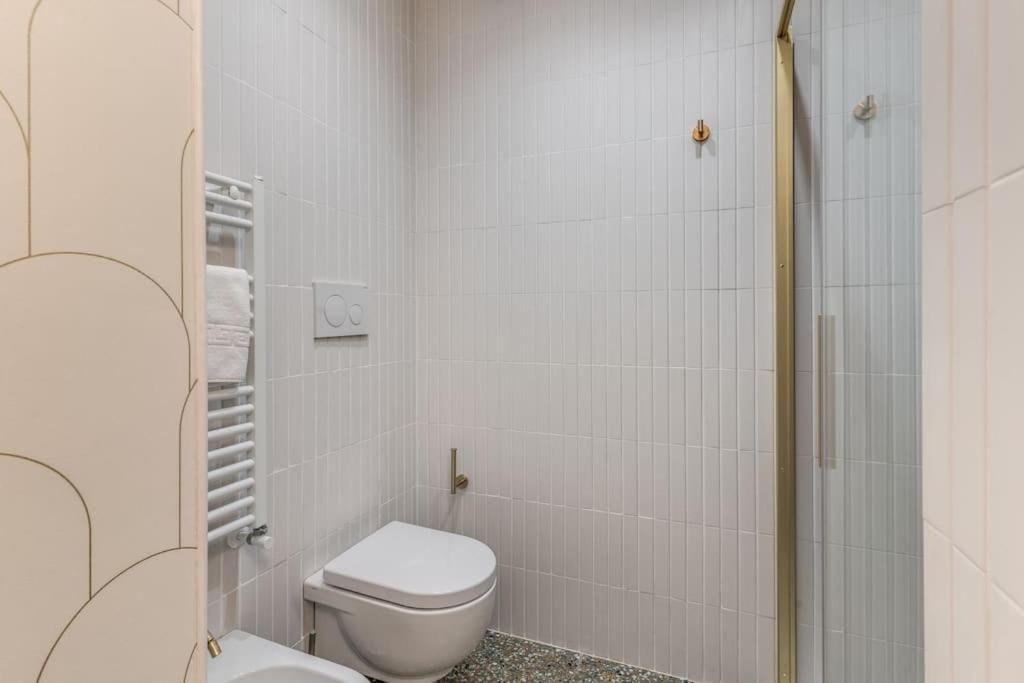 3 bedroom apartment Via Genova Monti area