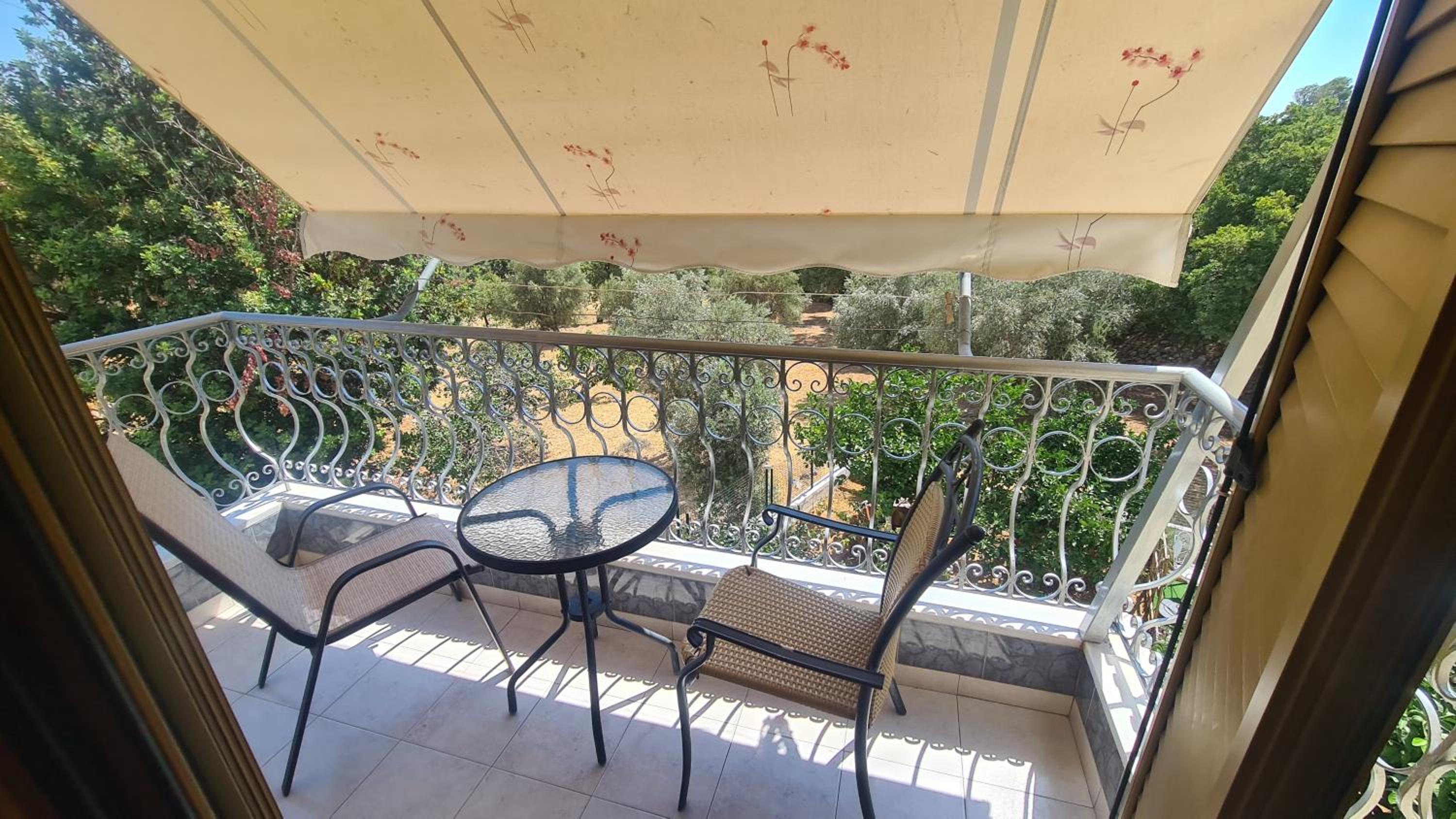 Stratigato Garden Getaway near Chios Town