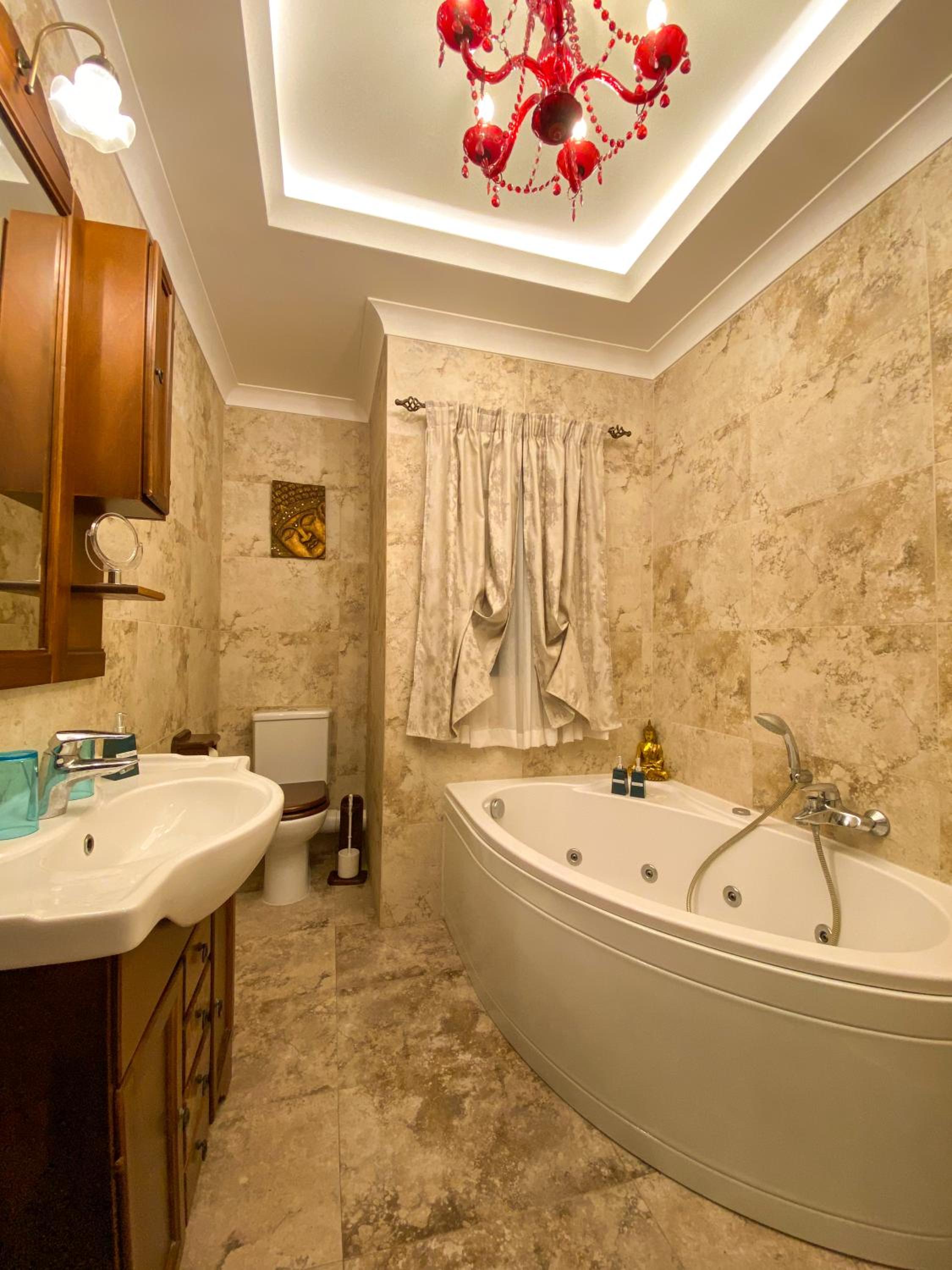 KIMRAY Boutique Apartment - Indulge in Comfort, Embrace Tranquility view 4