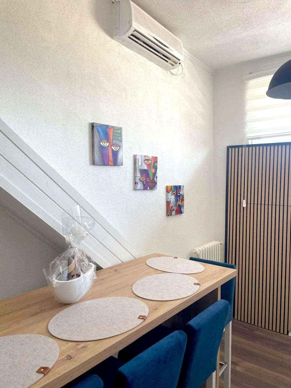 Old Town Loft Sarajevo, with Free Parking