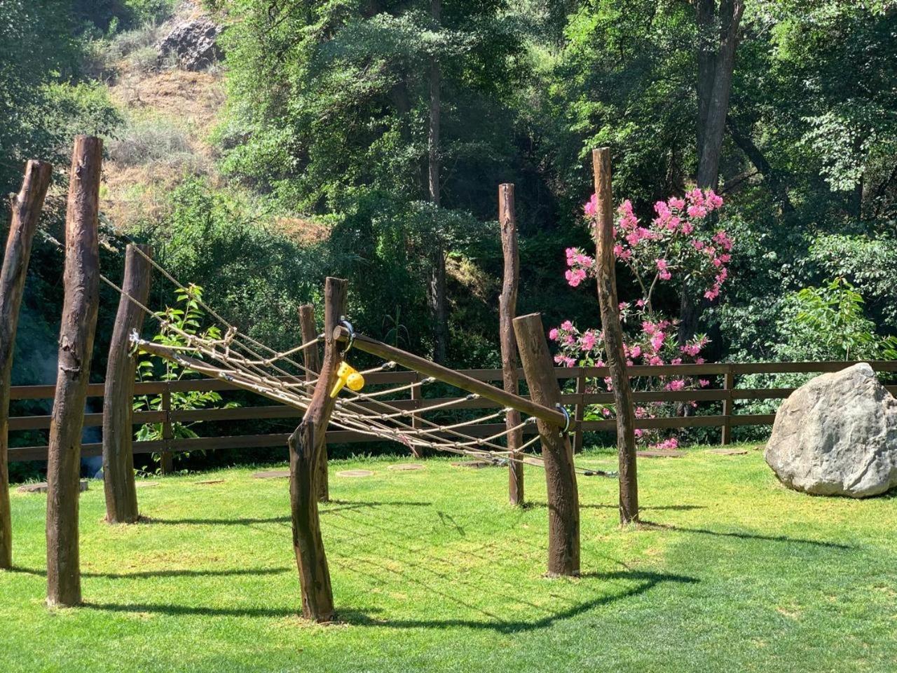Warm Family Glamping Cabin with Kids Playground