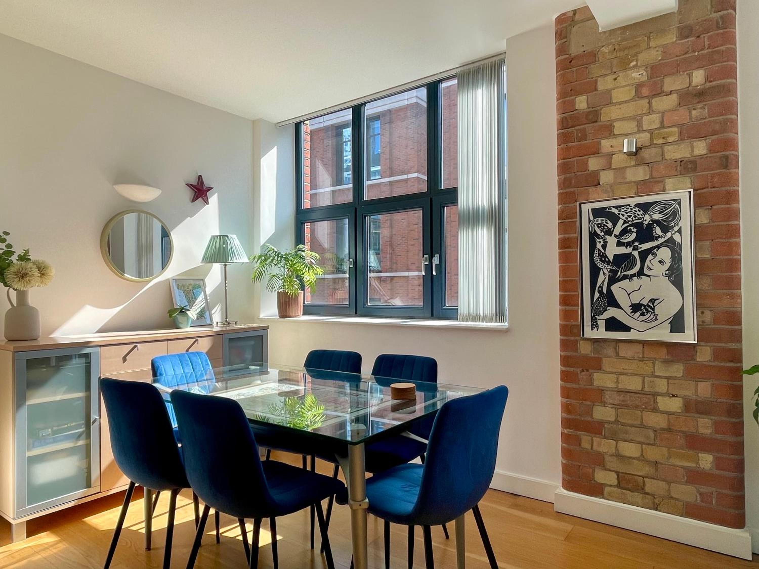 Spitalfields Sanctuary 2 Bed 2 Bath 100sqm Aprt