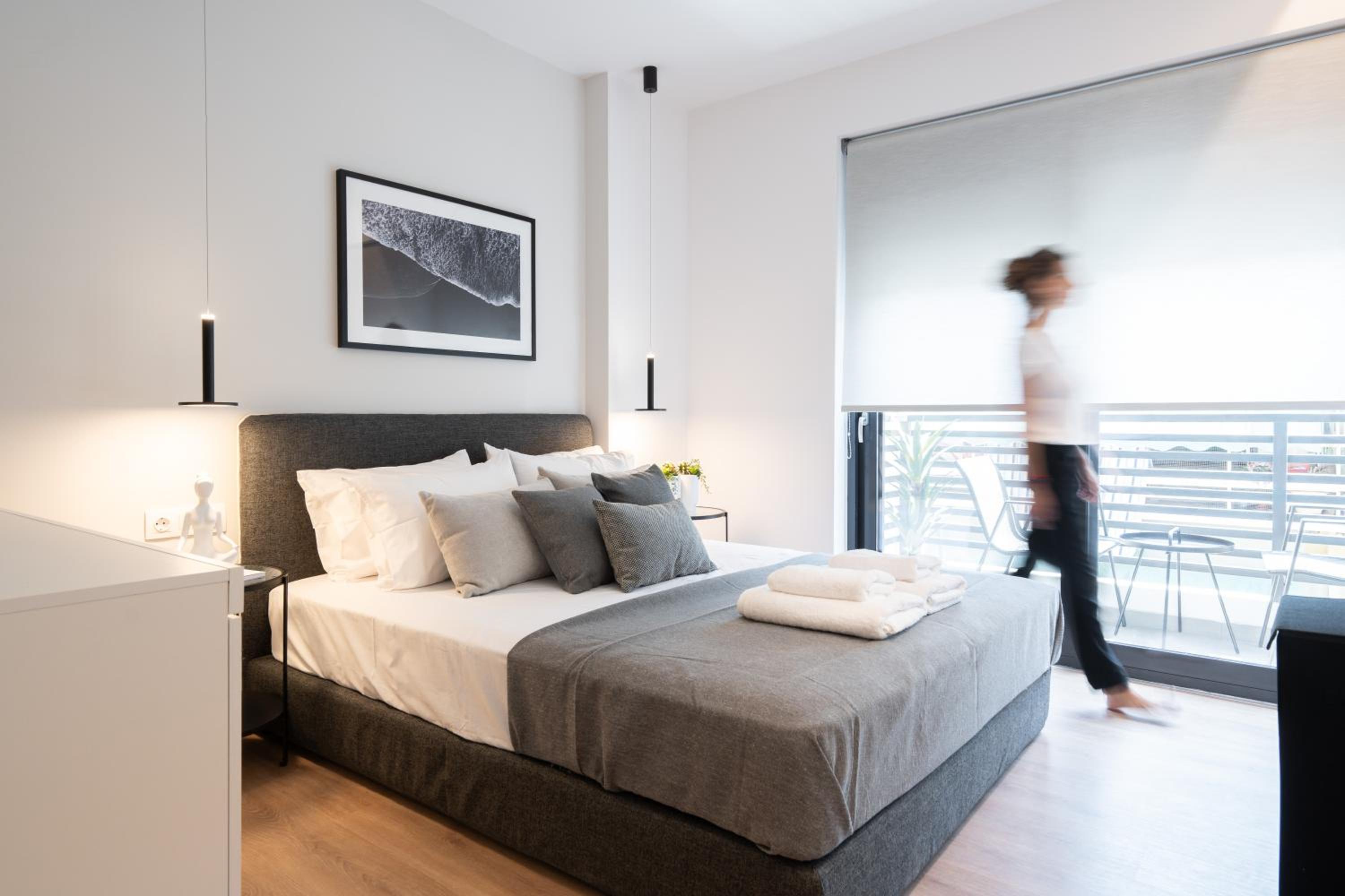 Kosmos Luxury Residences