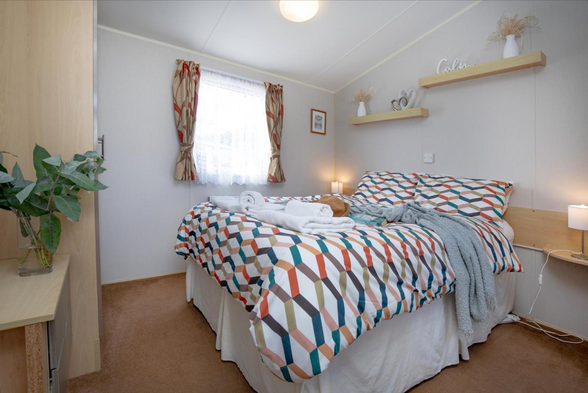 Cheerful holiday home at Landscove Holiday Park in Brixham view 2