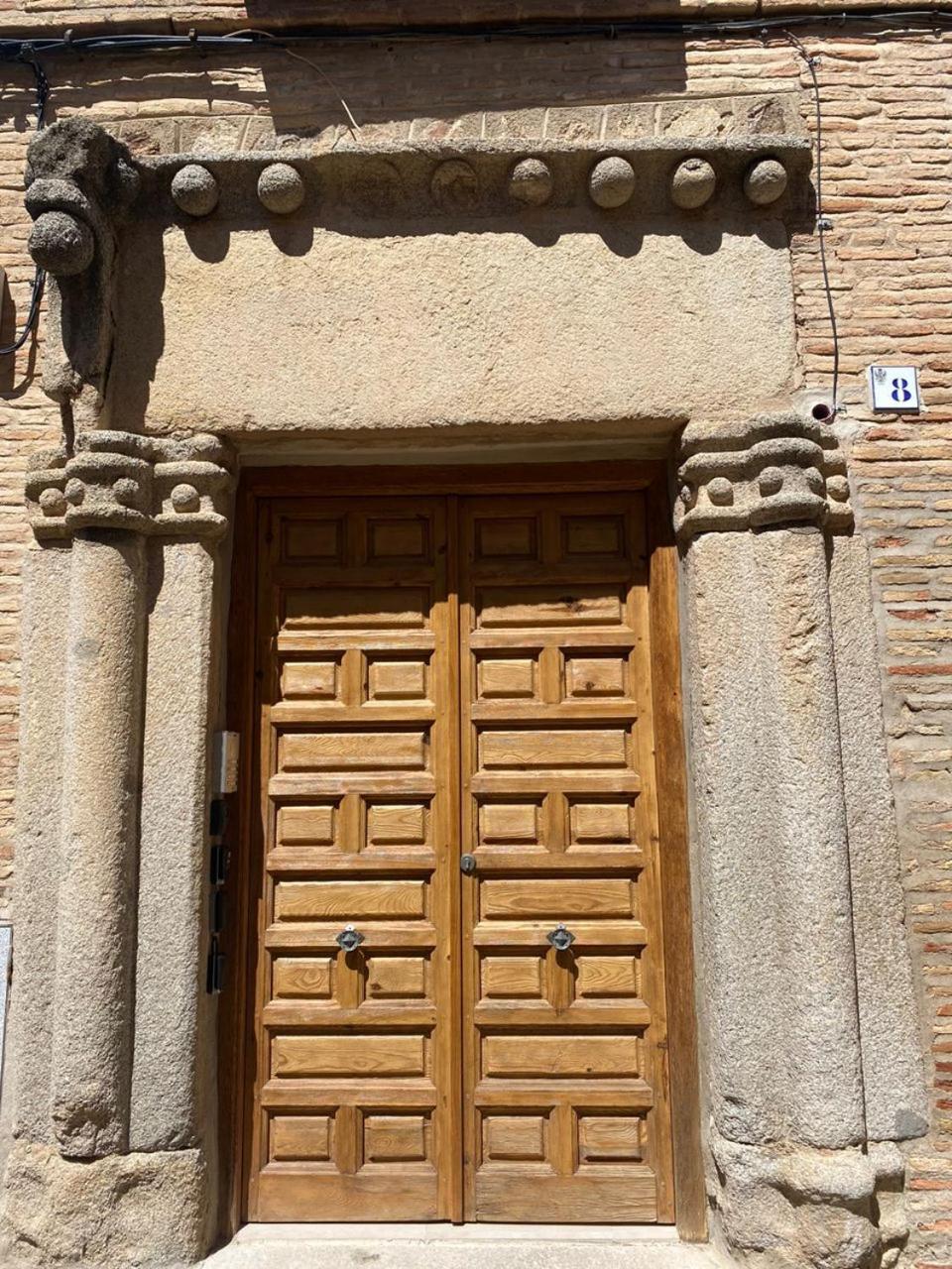 Dama Apartamentos Turísticos Toledo