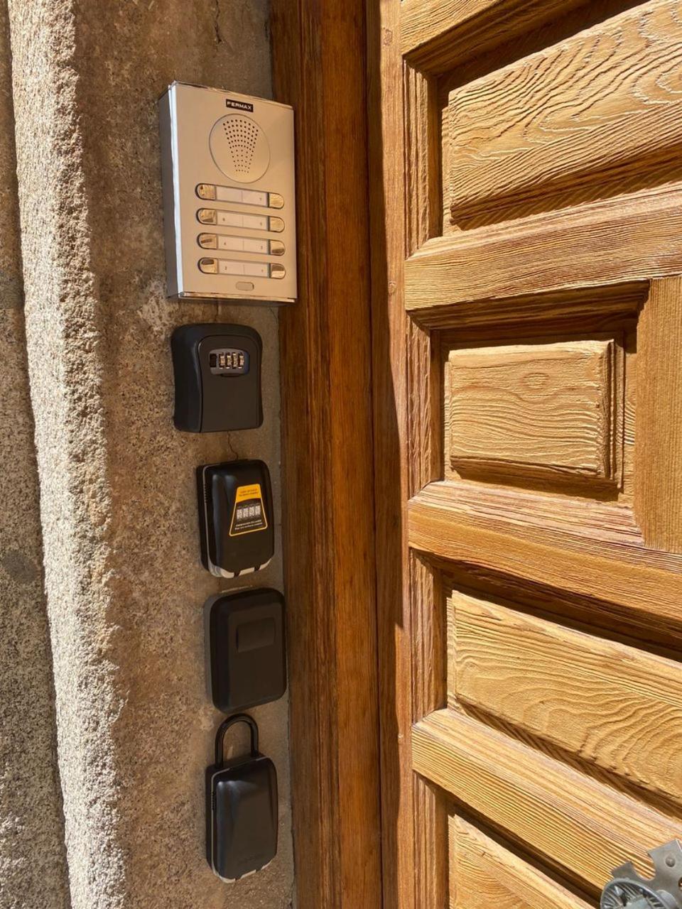 Dama Apartamentos Turísticos Toledo