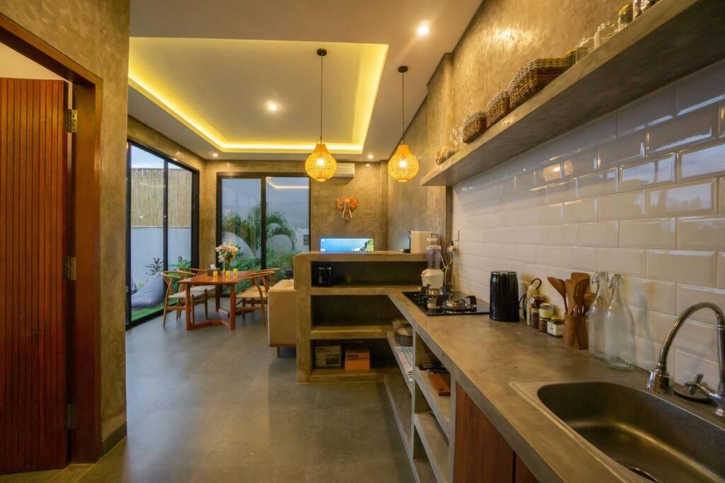 3 Bedroom Villa in Pererenan