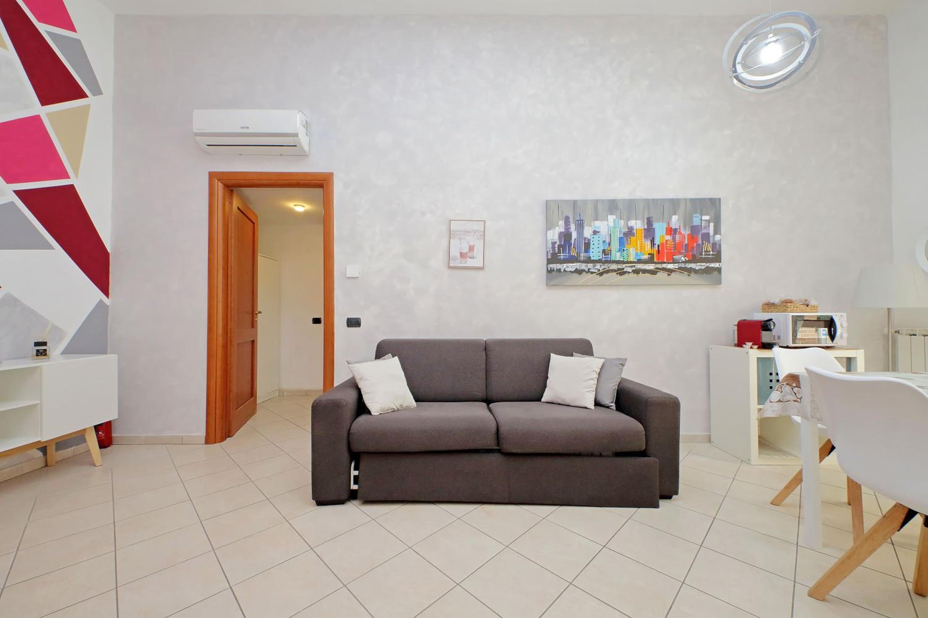 Brunelleschi House - Fiumicino Rome Airport and Fiera Roma 1 Train Stop