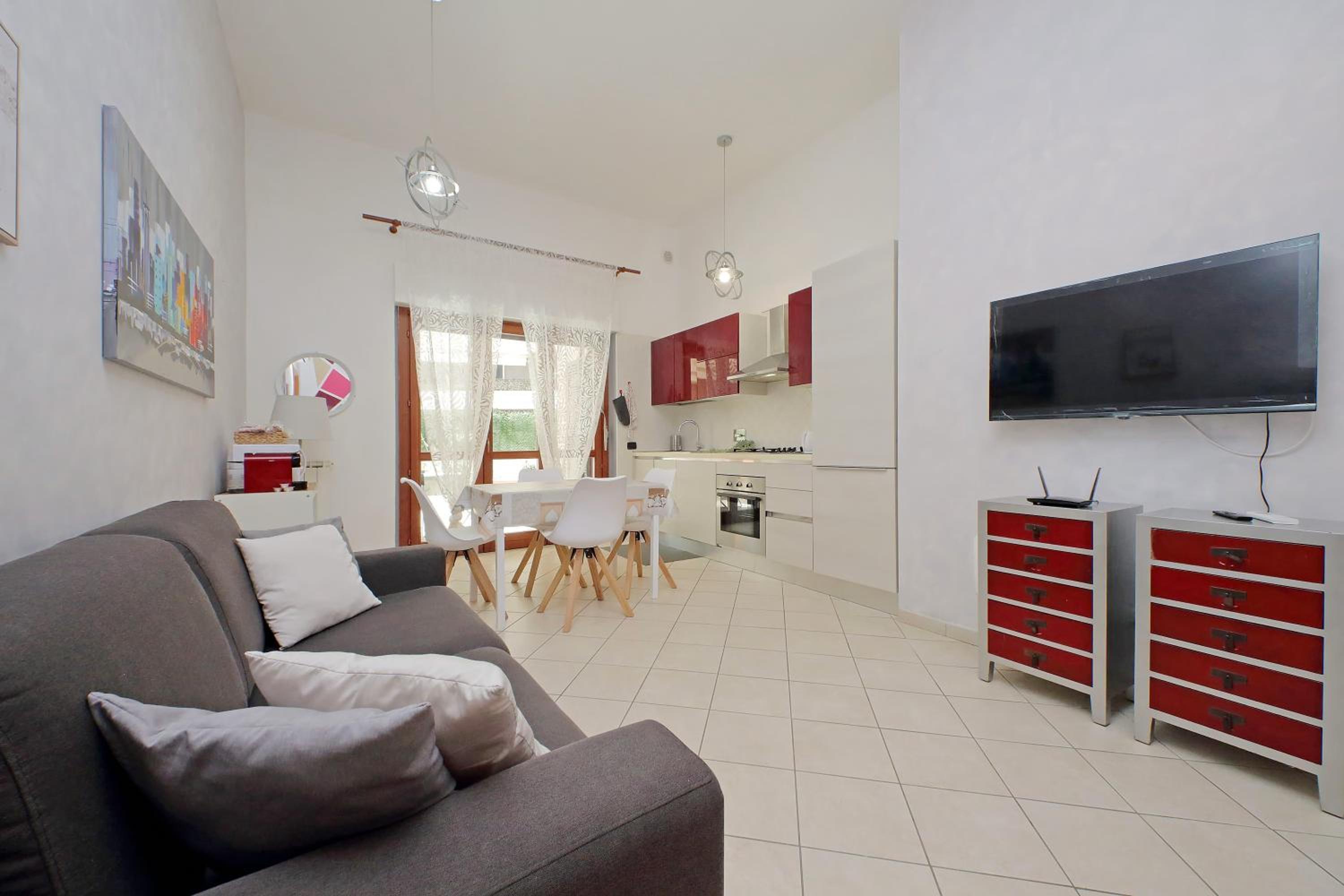 Brunelleschi House - Fiumicino Rome Airport and Fiera Roma 1 Train Stop