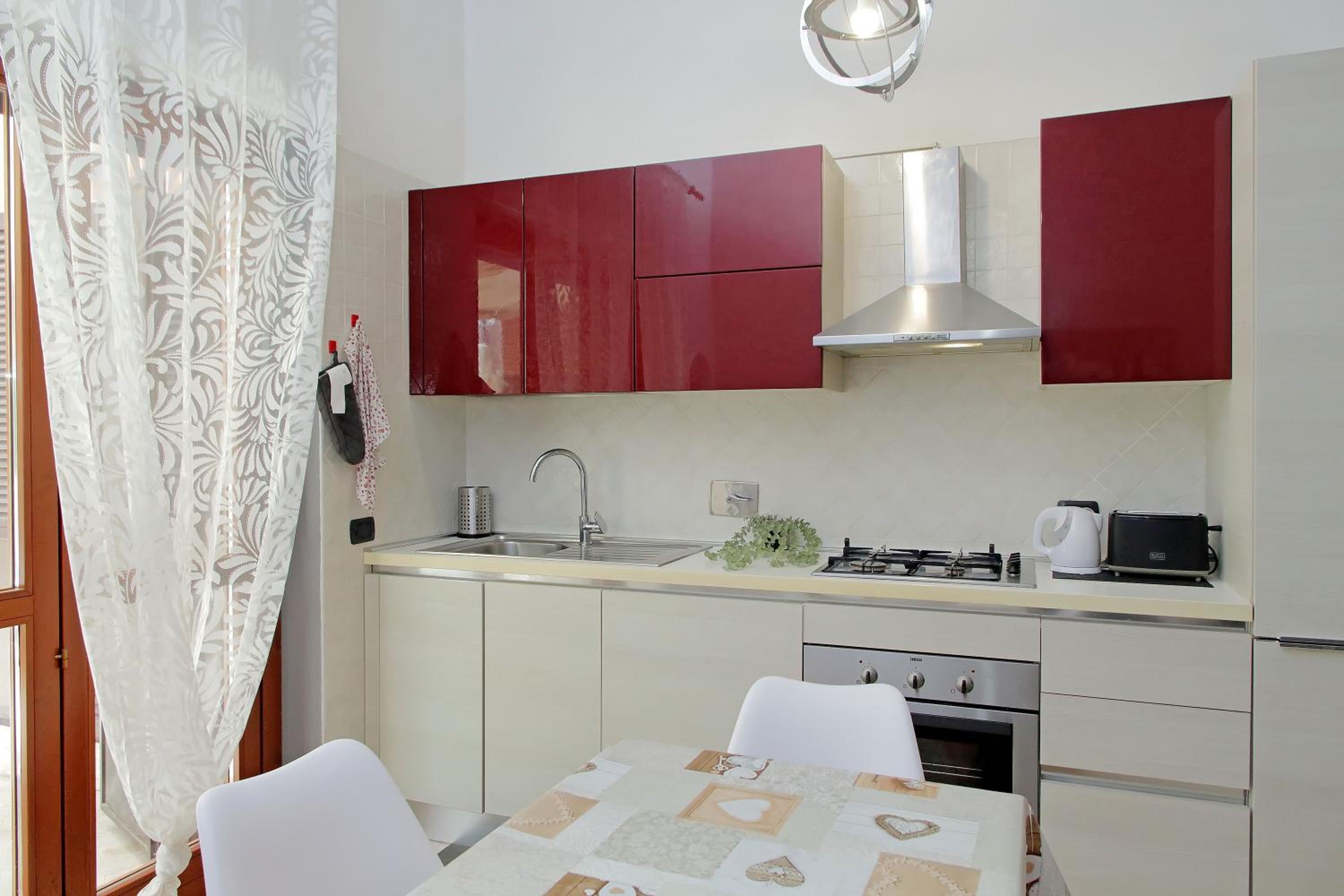 Brunelleschi House - Fiumicino Rome Airport and Fiera Roma 1 Train Stop