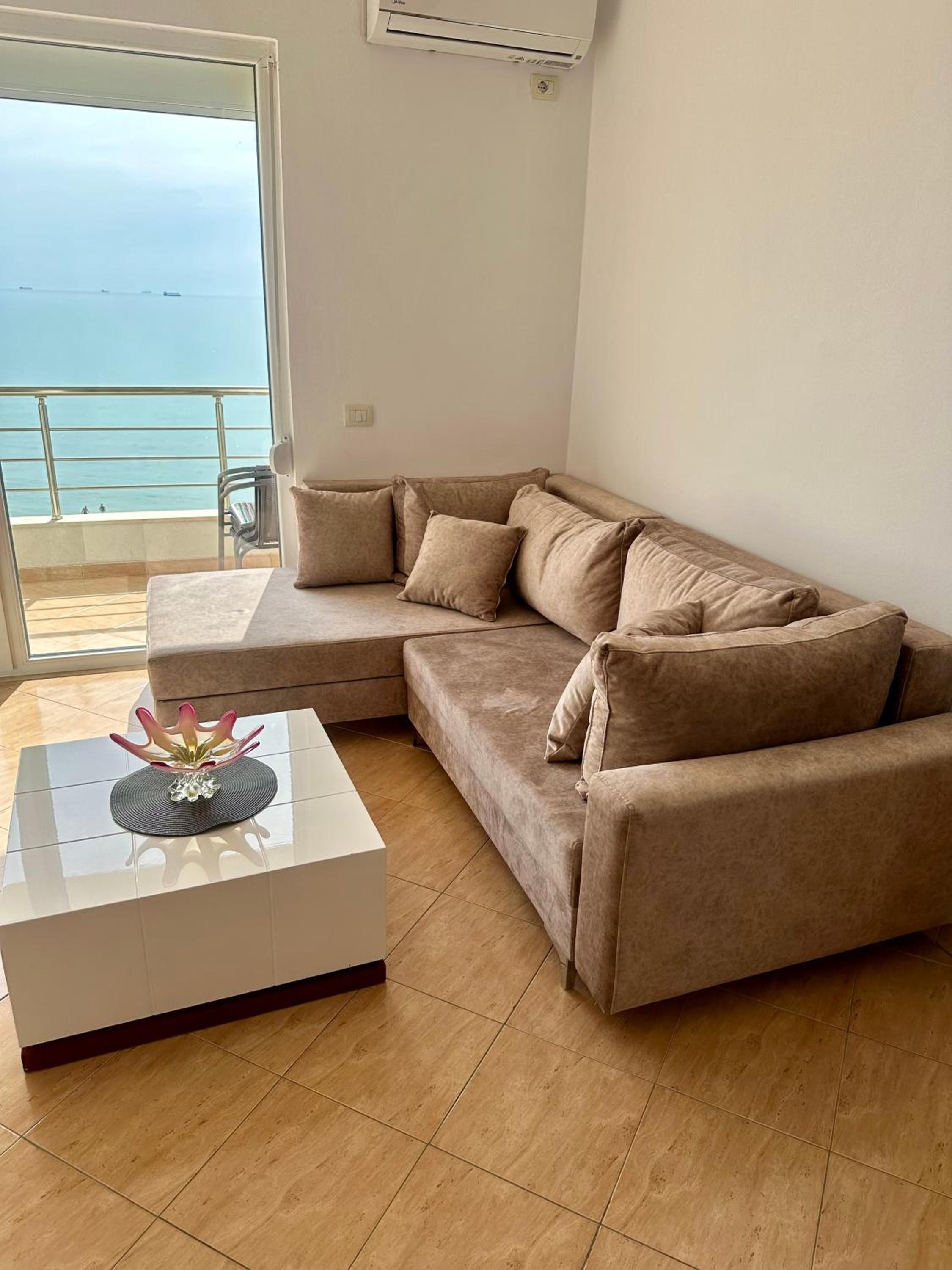 Petra Seaview Apartment