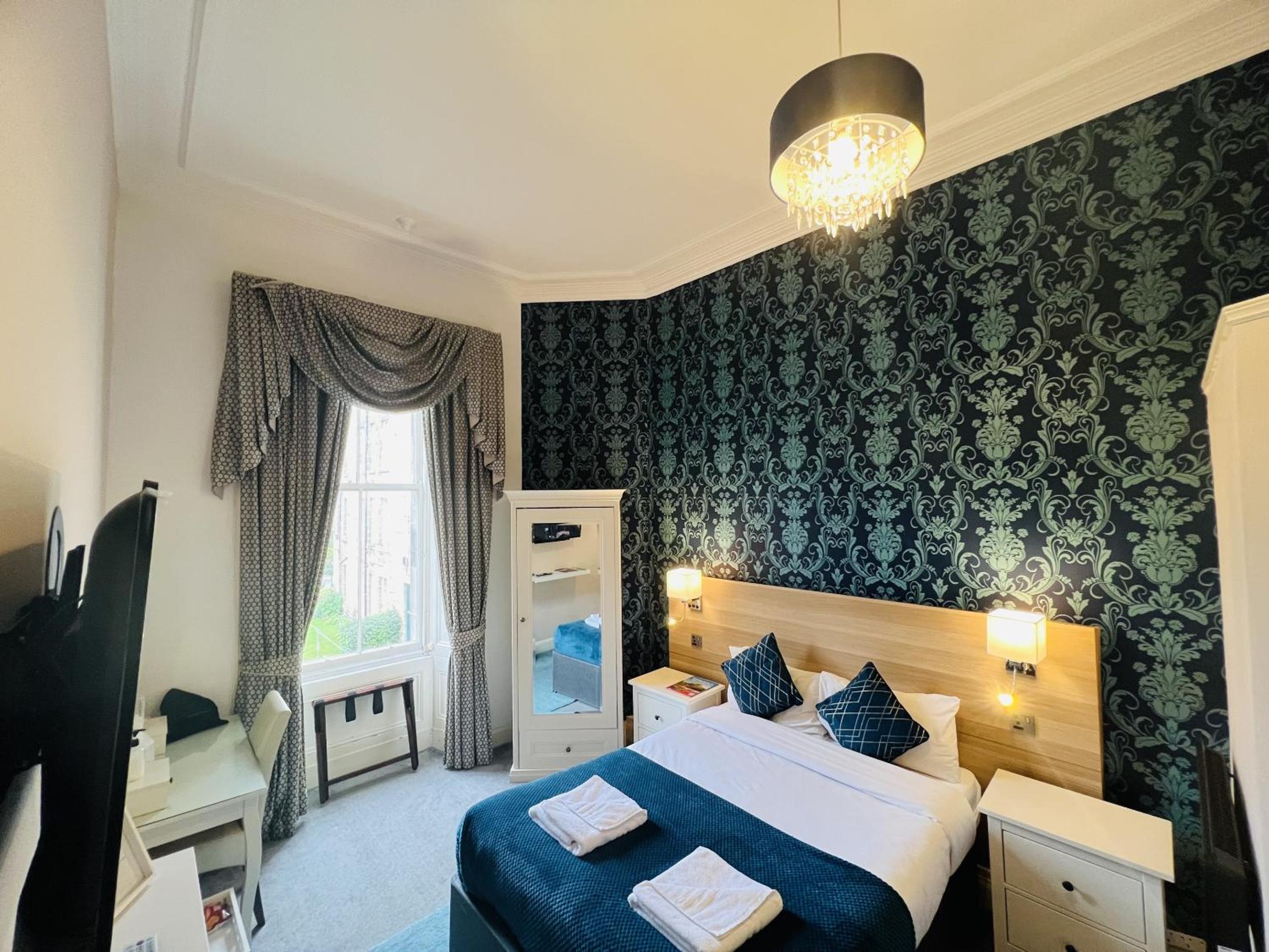 Ardenlee Guest House