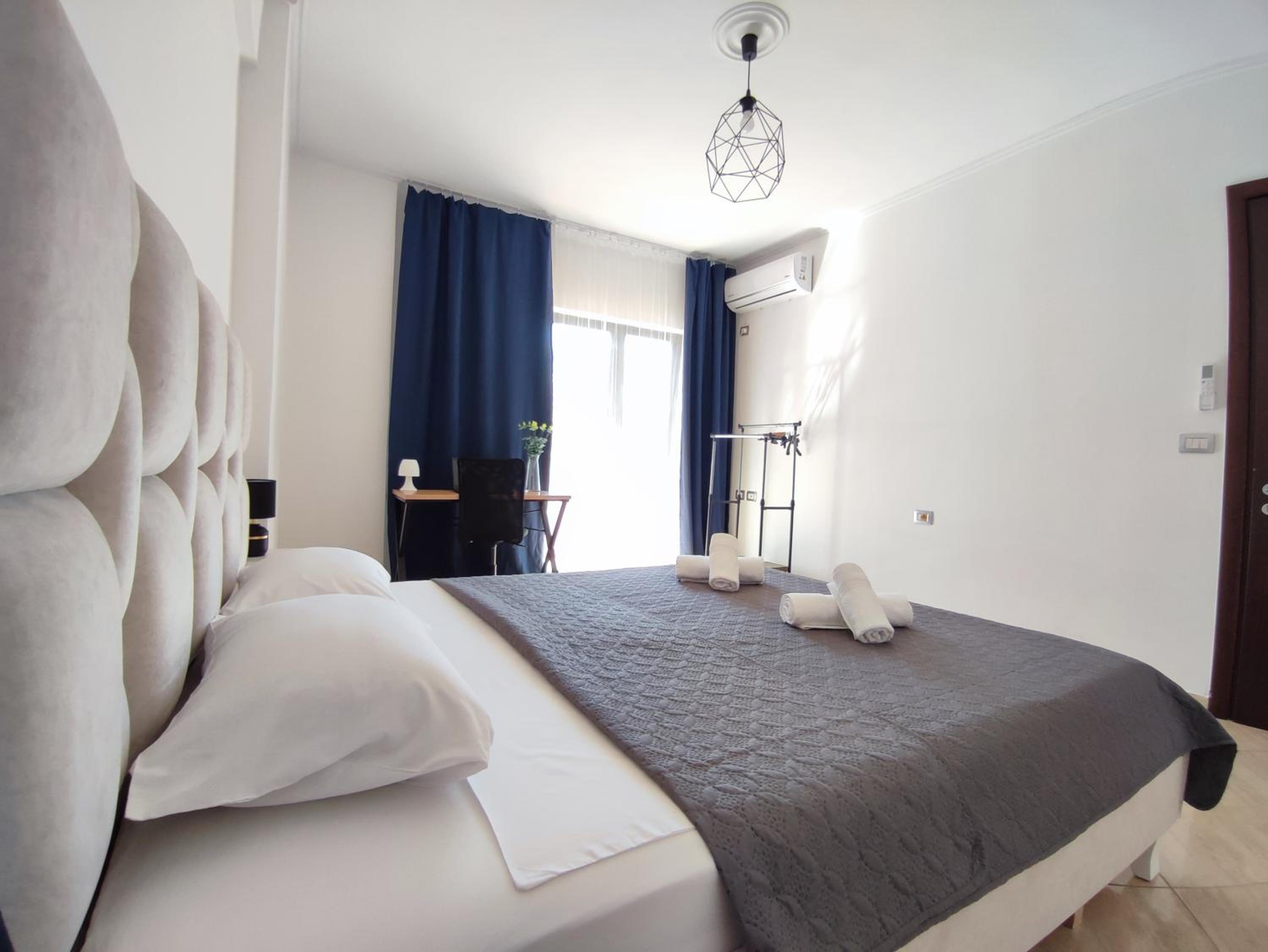 Yucca Apartment