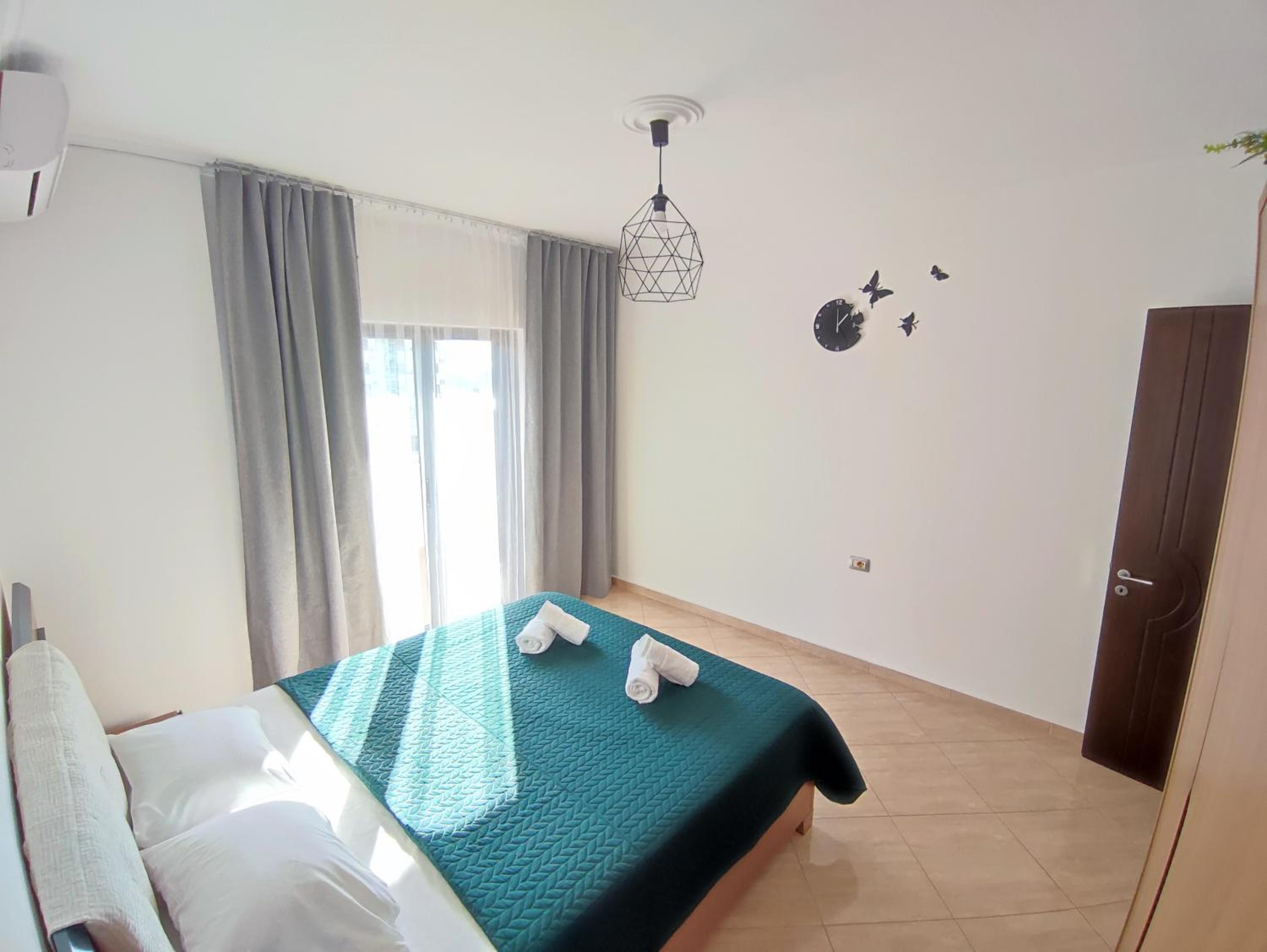Yucca Apartment