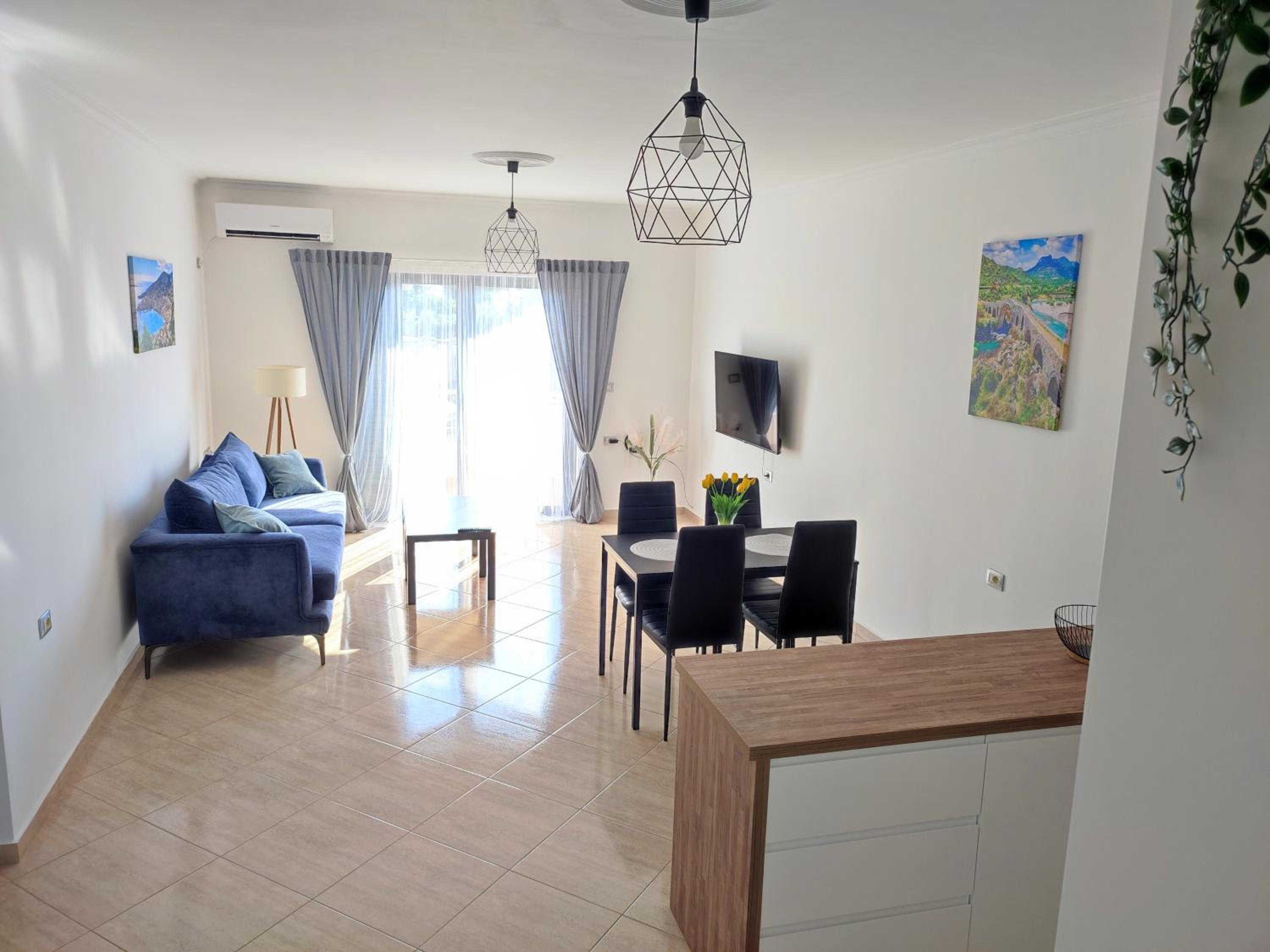 Yucca Apartment