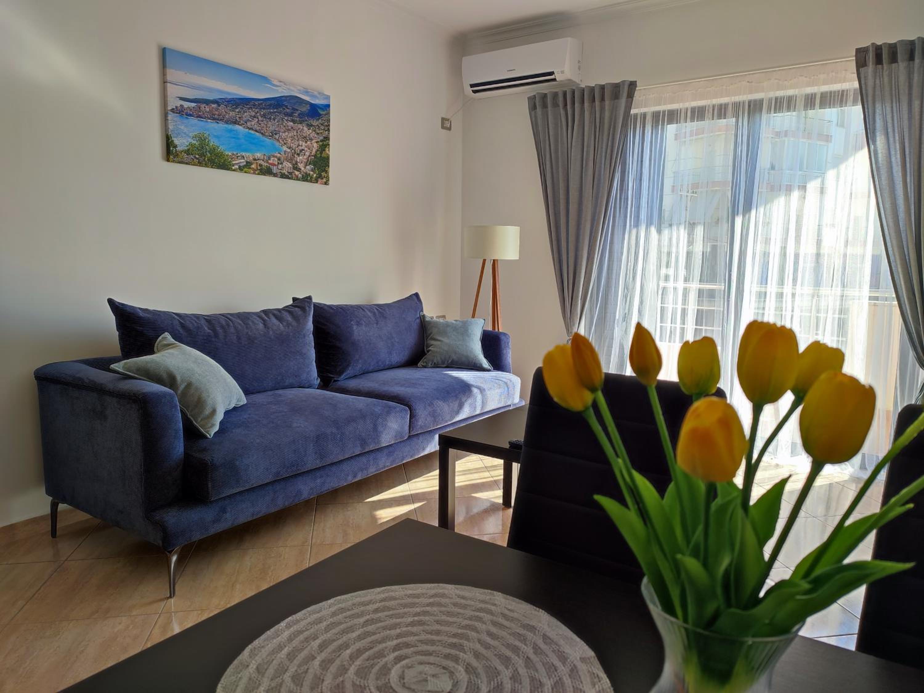 Yucca Apartment